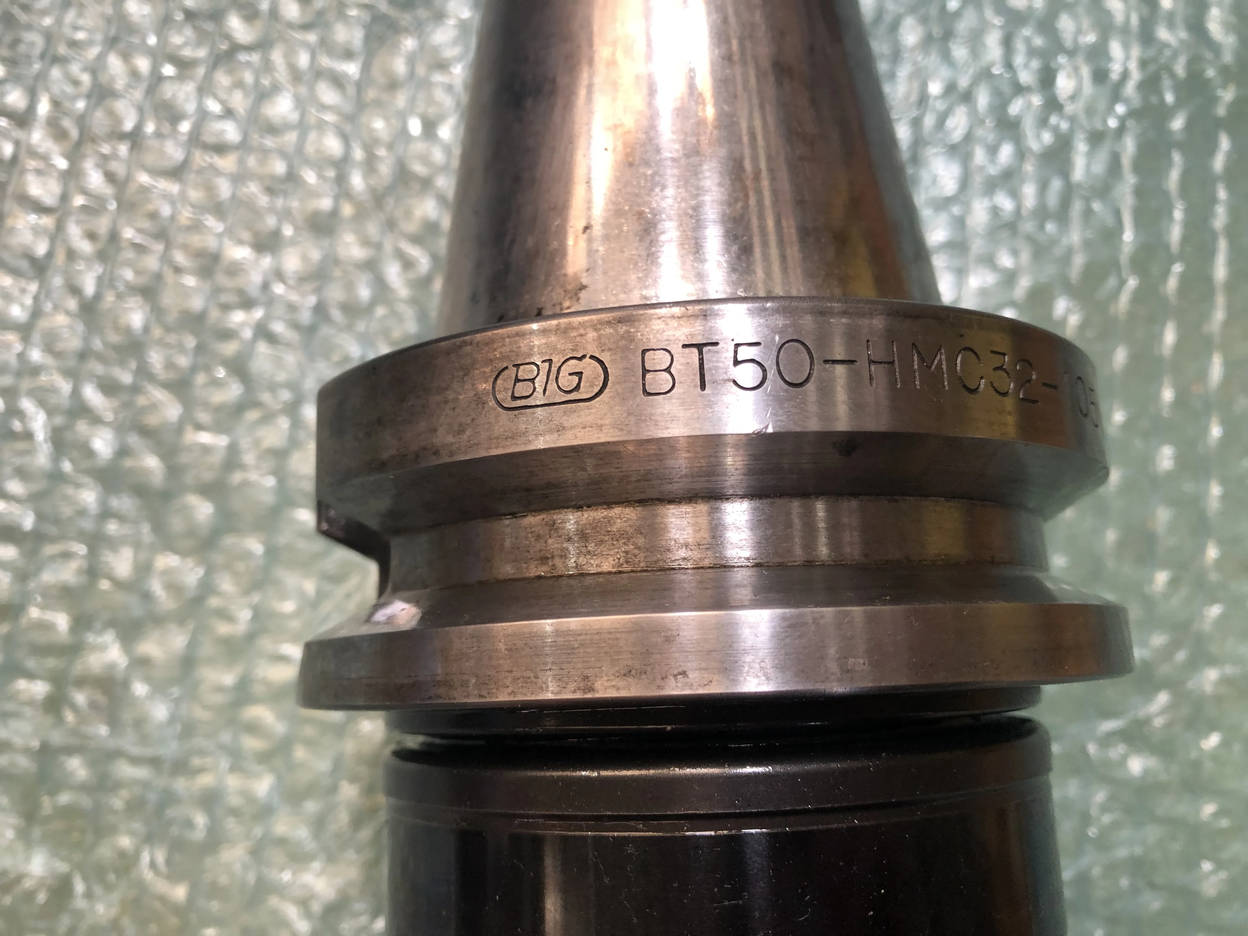 大昭和精機 BIG BT50 BT50-HMC32-105 / BIG DAISHOWA BT50 New High Power Milling Chuck BT50-HMC32-105 TG230068