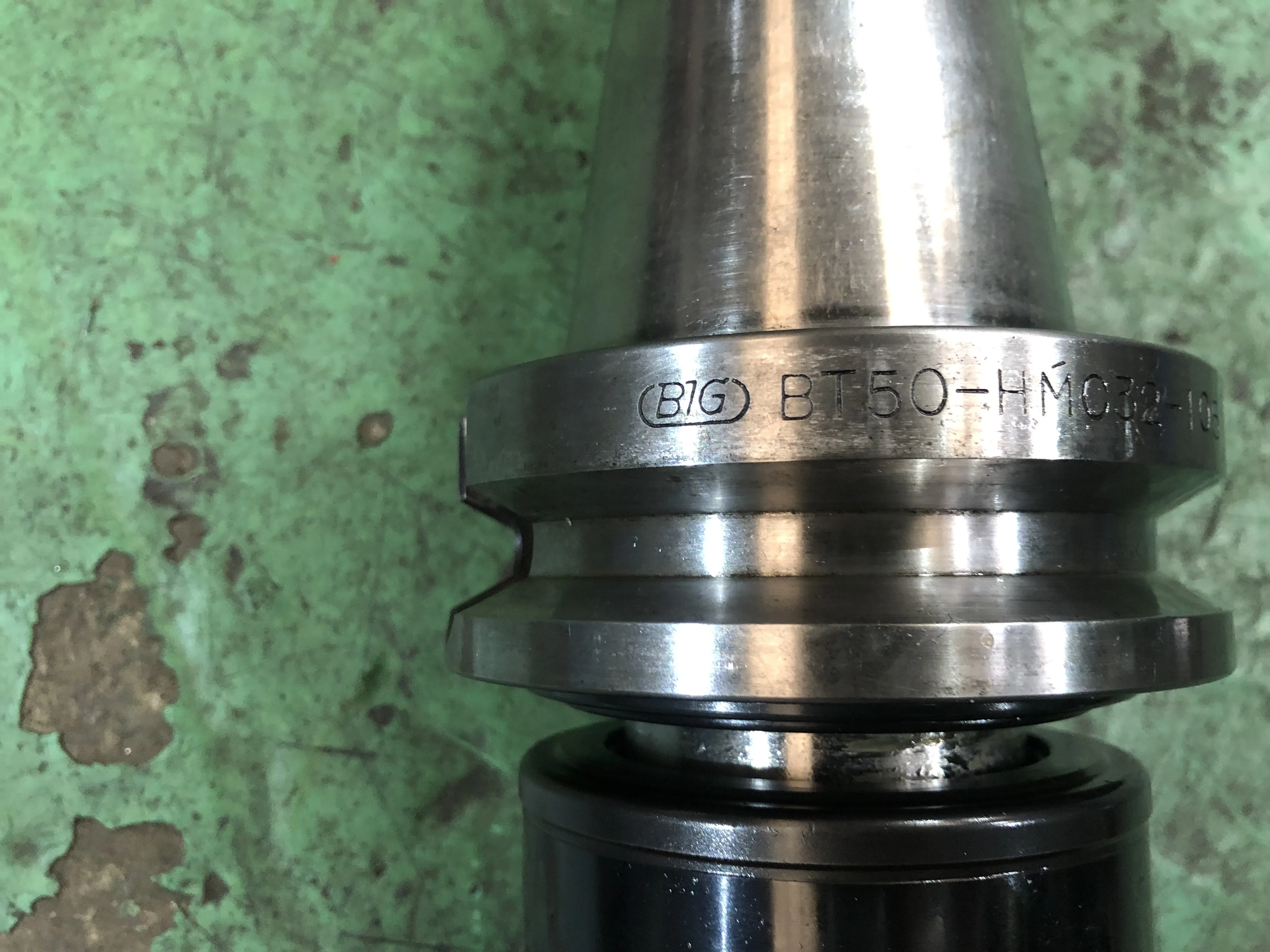 大昭和精機 BIG BT50 BT50-HMC32-105 / BIG DAISHOWA BT50 New High Power Milling Chuck BT50-HMC32-105 TG230071