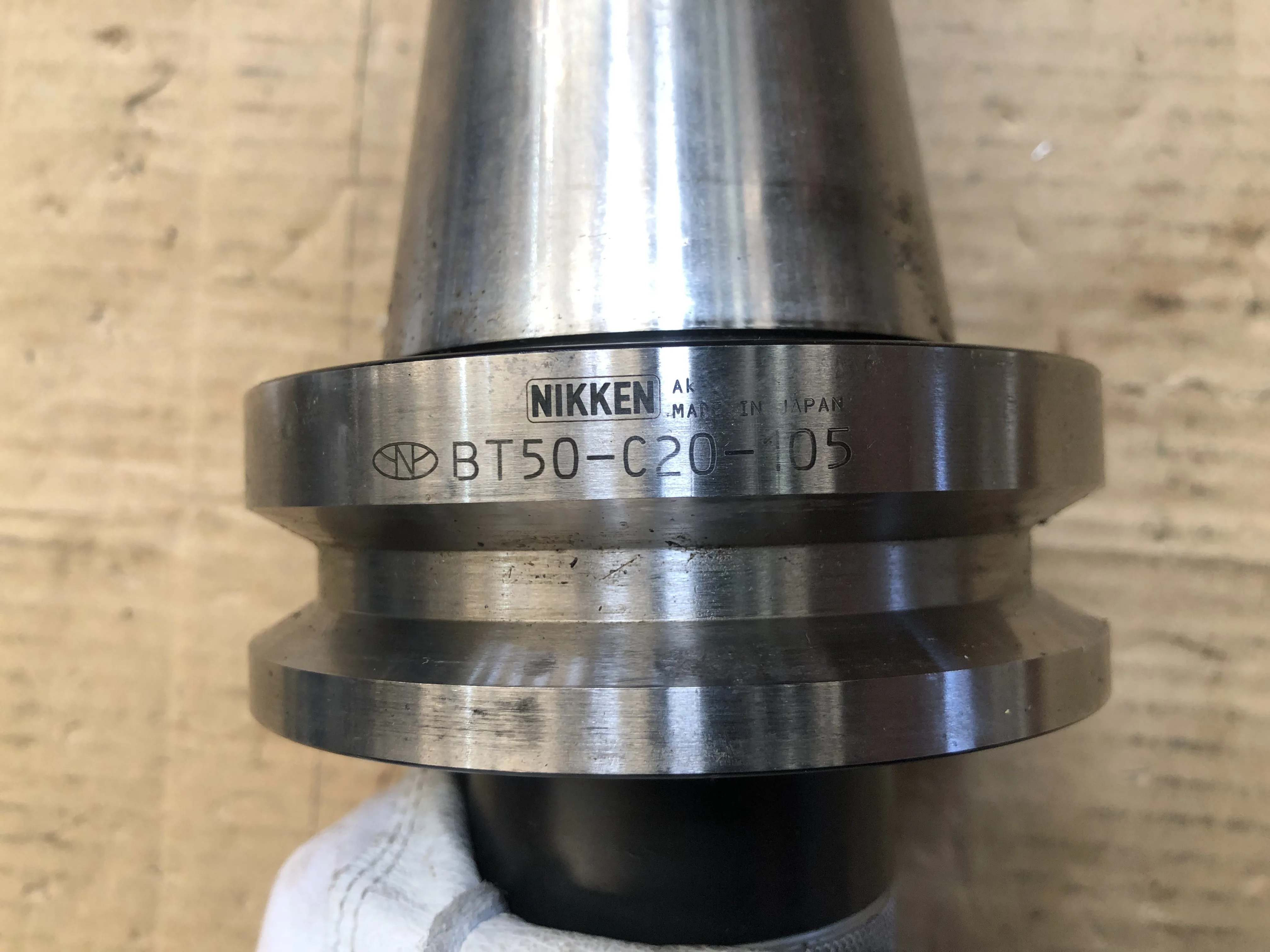 日研工作所 BT50 BT50-C20-105 / NIKKEN KOSAKUSHO WORKS BT50 Milling Chuck BT50-C20-105 TG230118