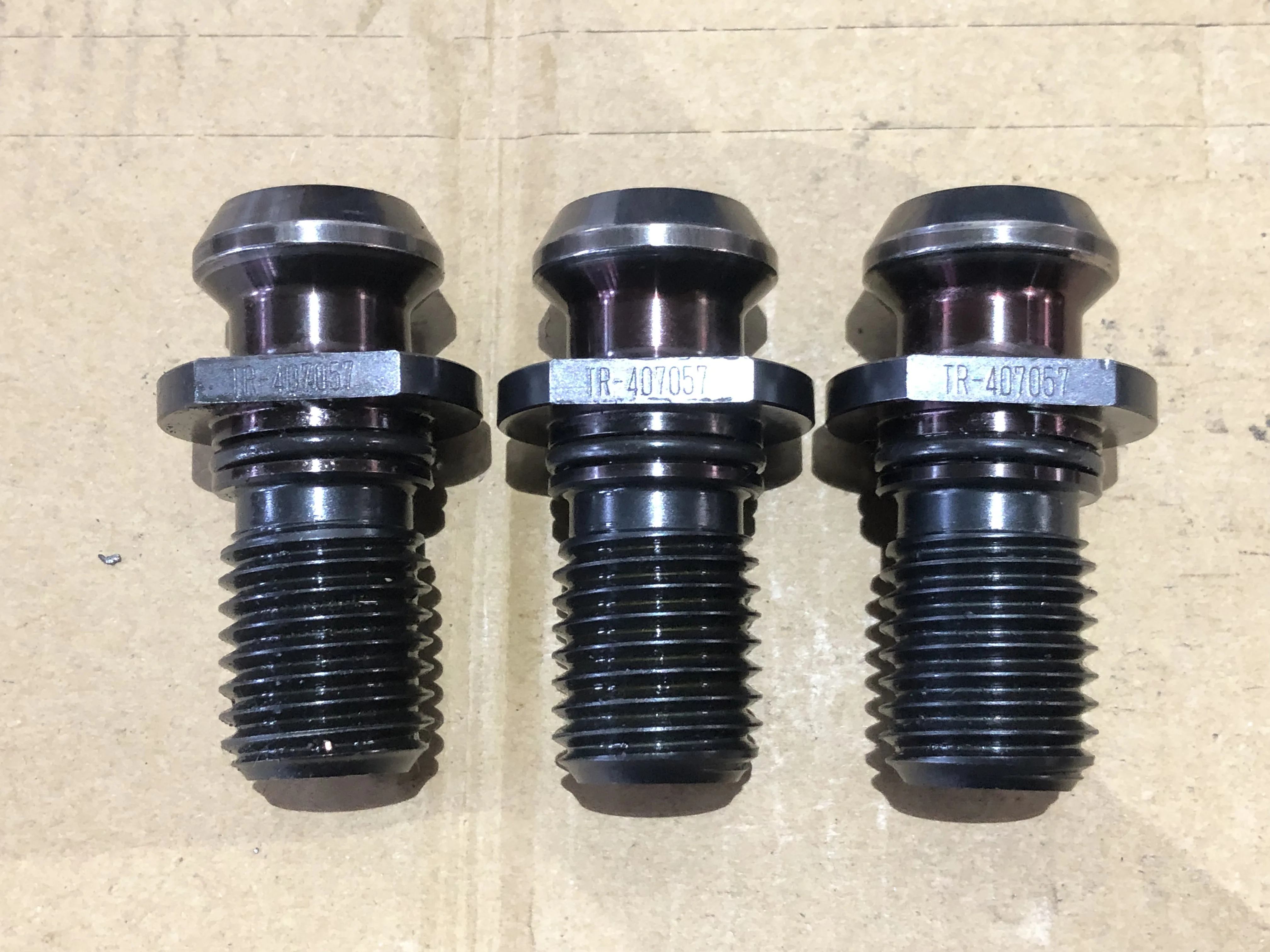 黒田精工 KKS プルスタッド3個 TR-407057 / KURODA PRECISION INDUSTRIES Pull Stud Bolt 3pcs TR-407057 TG230142