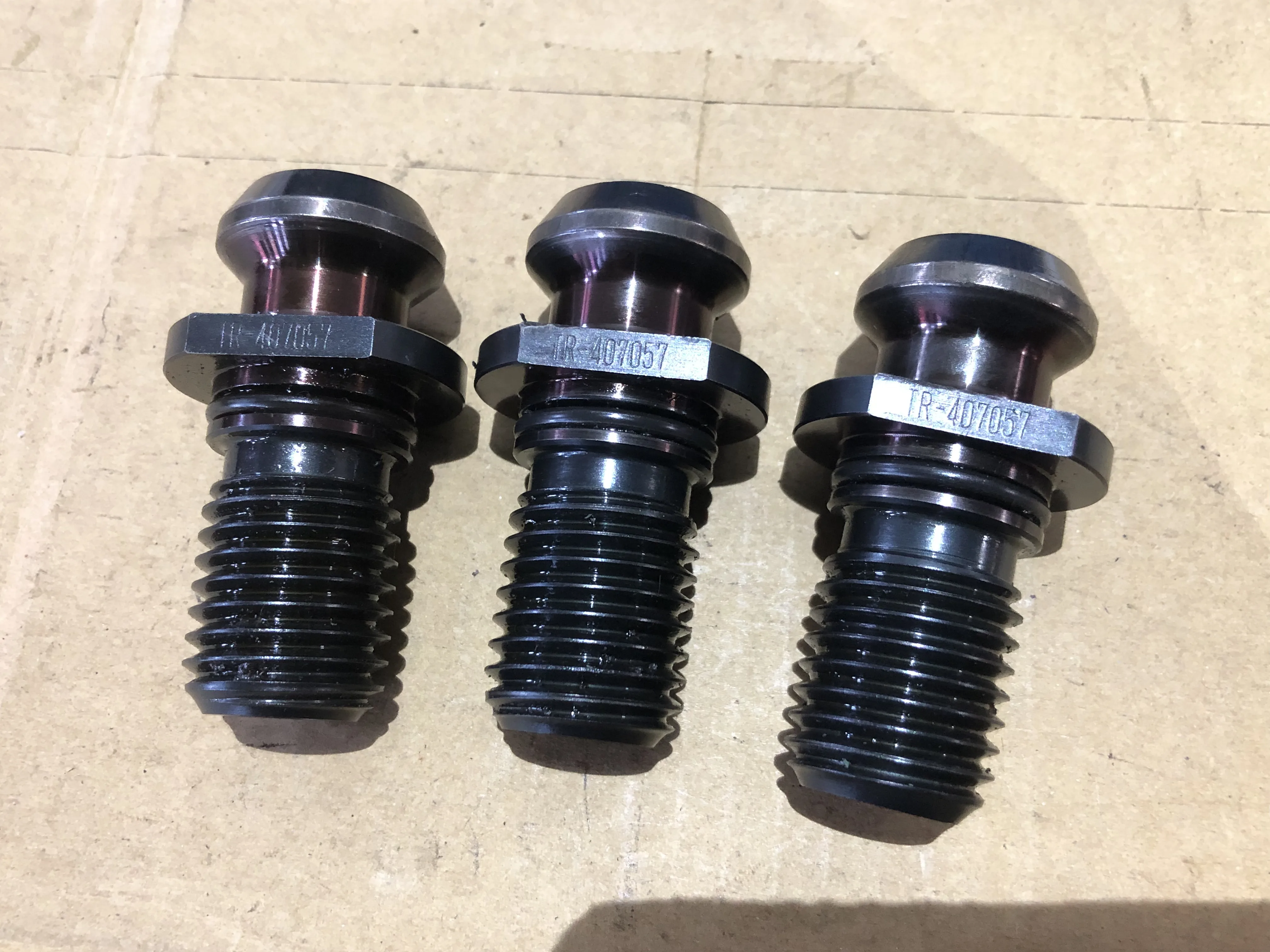 黒田精工 KKS プルスタッド3個 TR-407057 / KURODA PRECISION INDUSTRIES Pull Stud Bolt 3pcs TR-407057 TG230145