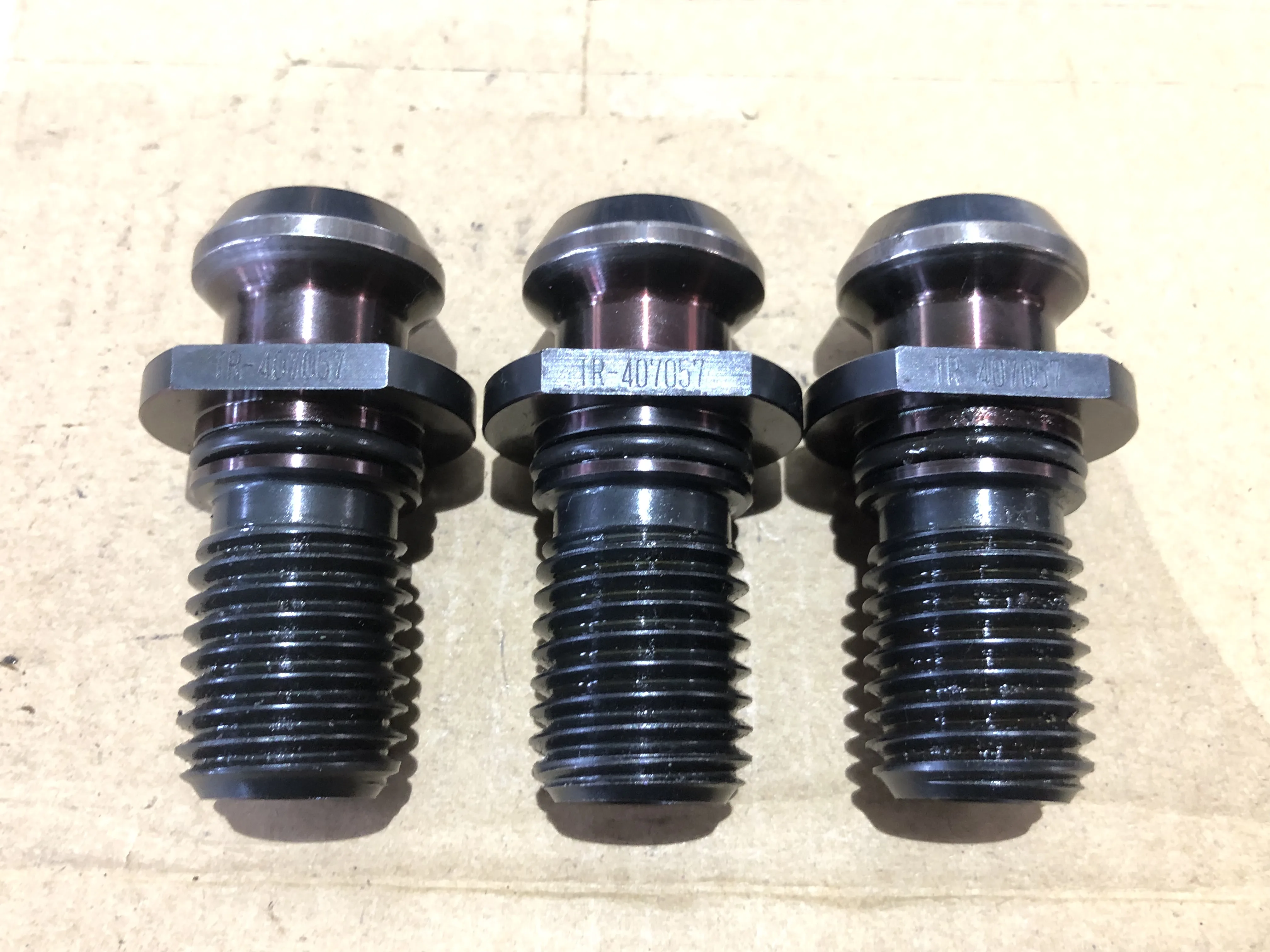 黒田精工 KKS プルスタッド3個 TR-407057 / KURODA PRECISION INDUSTRIES Pull Stud Bolt 3pcs TR-407057 TG230146