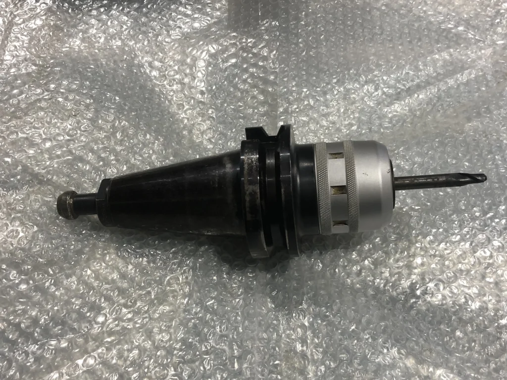 日研工作所 BT50 BT50-C32-105 / NIKKEN KOSAKUSHO WORKS BT50 Milling Chuck BT50-C32-105 TG230203