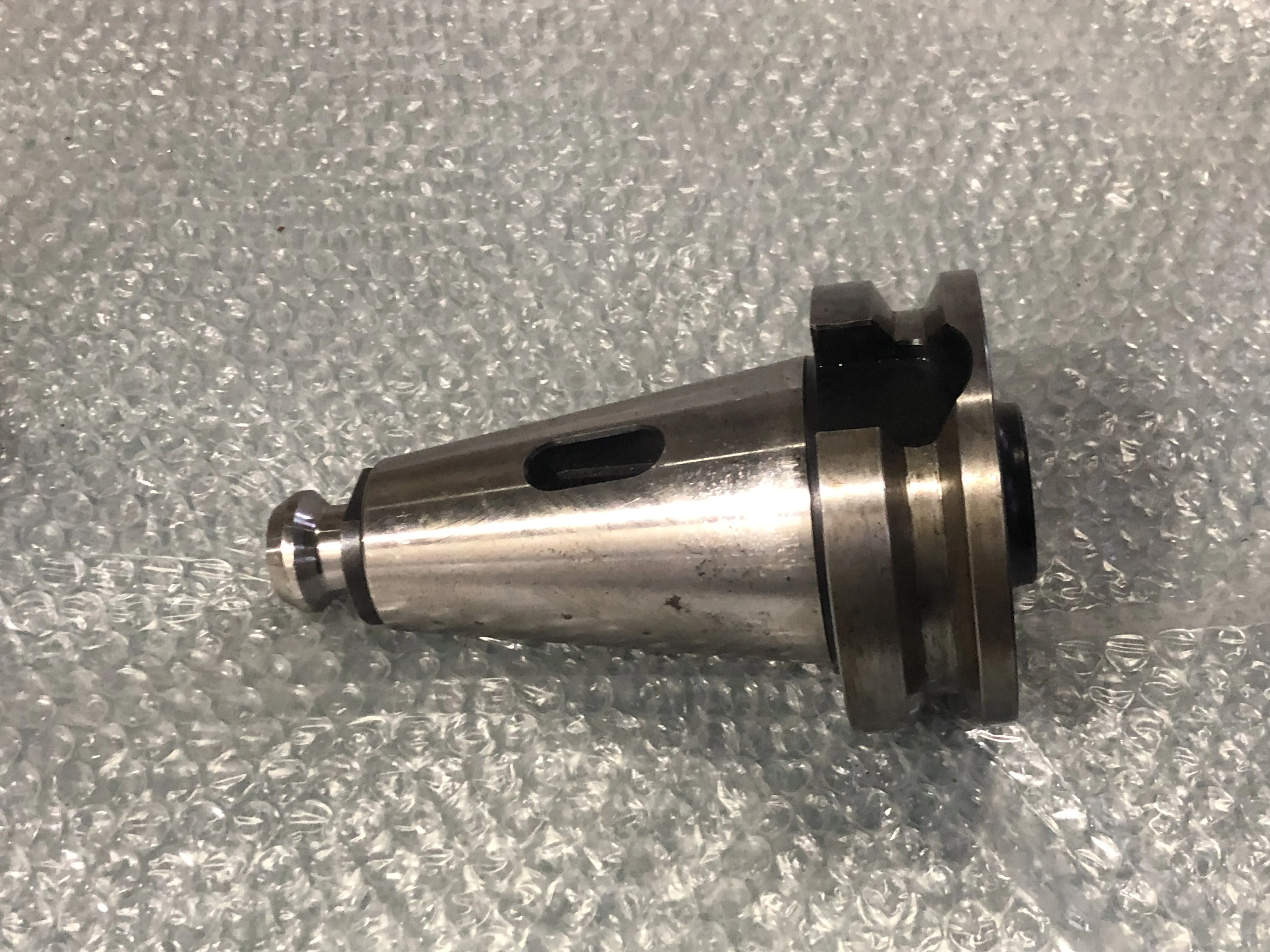 日研工作所 BT50 モールステーパホルダ BT50-MTA3-45 / NIKKEN KOSAKUSHO WORKS BT50-MTA3-45 TG250039