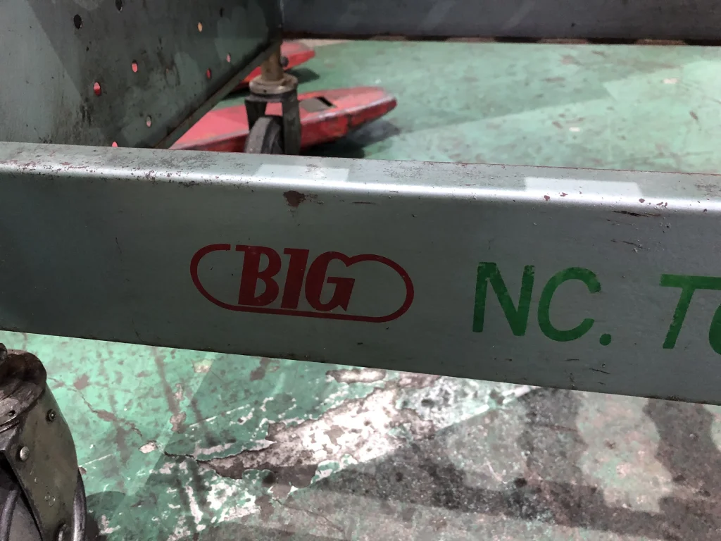 大昭和精機 BIG ツールワゴン BT50番21本収納可能 / BIG DAISHOWA Tool Wagon BT50番21本収納可能 TH220041