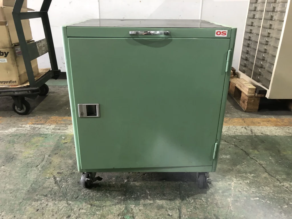 大阪製罐 OS 棚 / OSAKA SEIKAN Steel Storage Cabinet TH220101