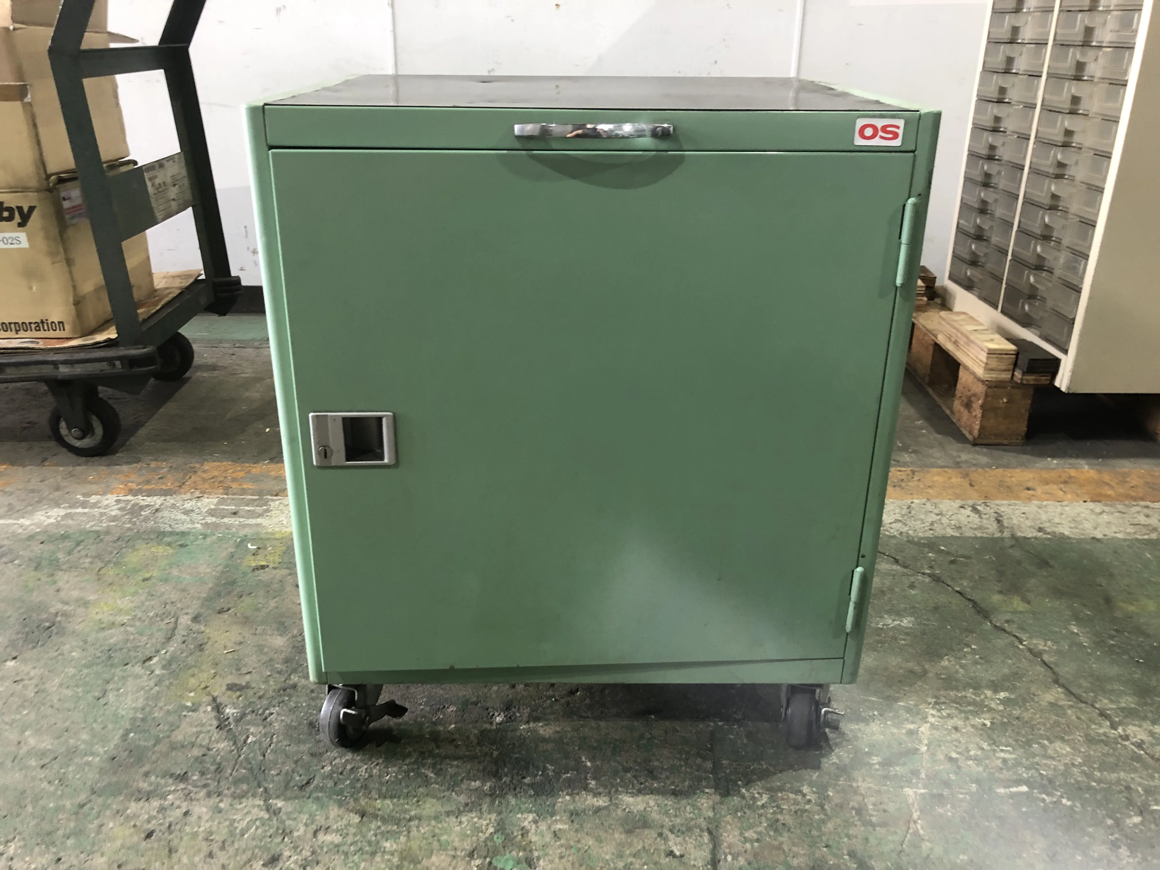 大阪製罐 OS 棚 / OSAKA SEIKAN Steel Storage Cabinet TH220101
