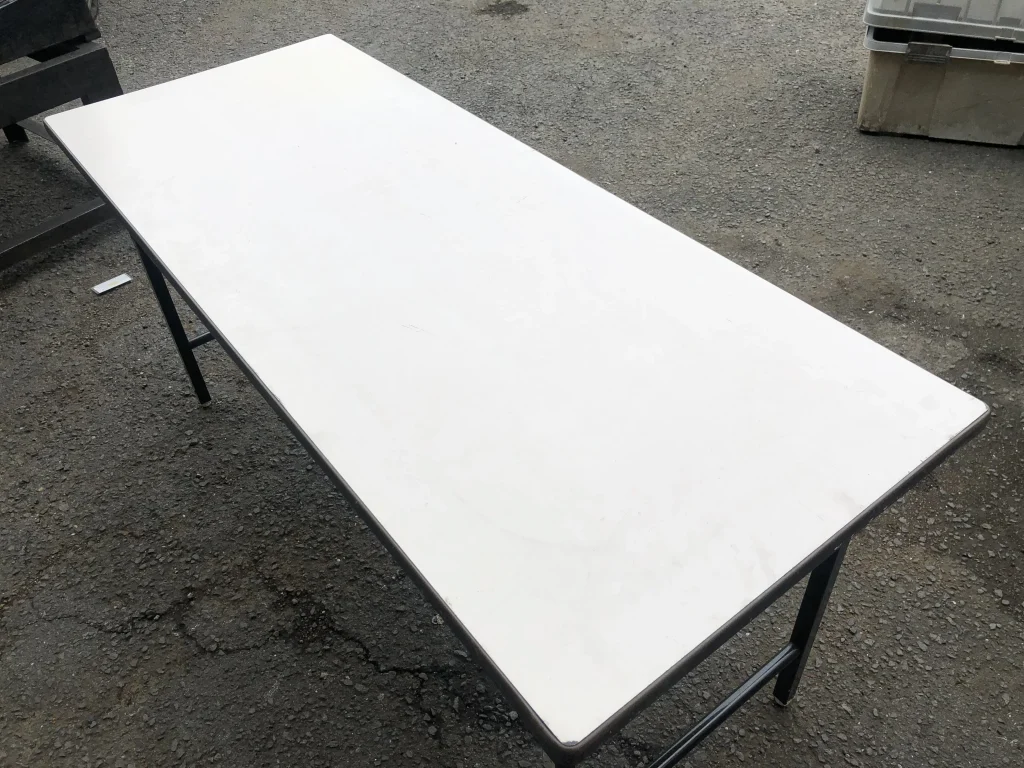 テーブル 600ｘ1500ｘ700mm / Table 600ｘ1500ｘ700mm TH220121