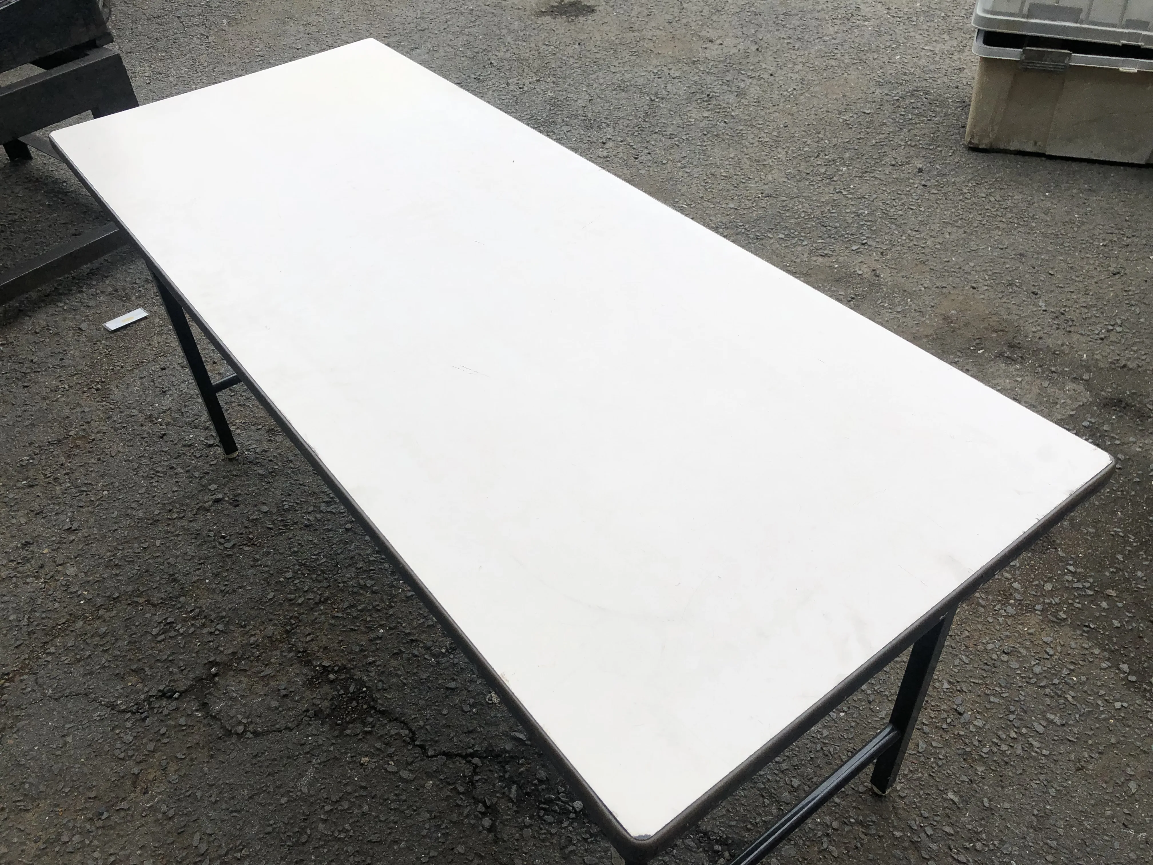 テーブル 600ｘ1500ｘ700mm / Table 600ｘ1500ｘ700mm TH220121