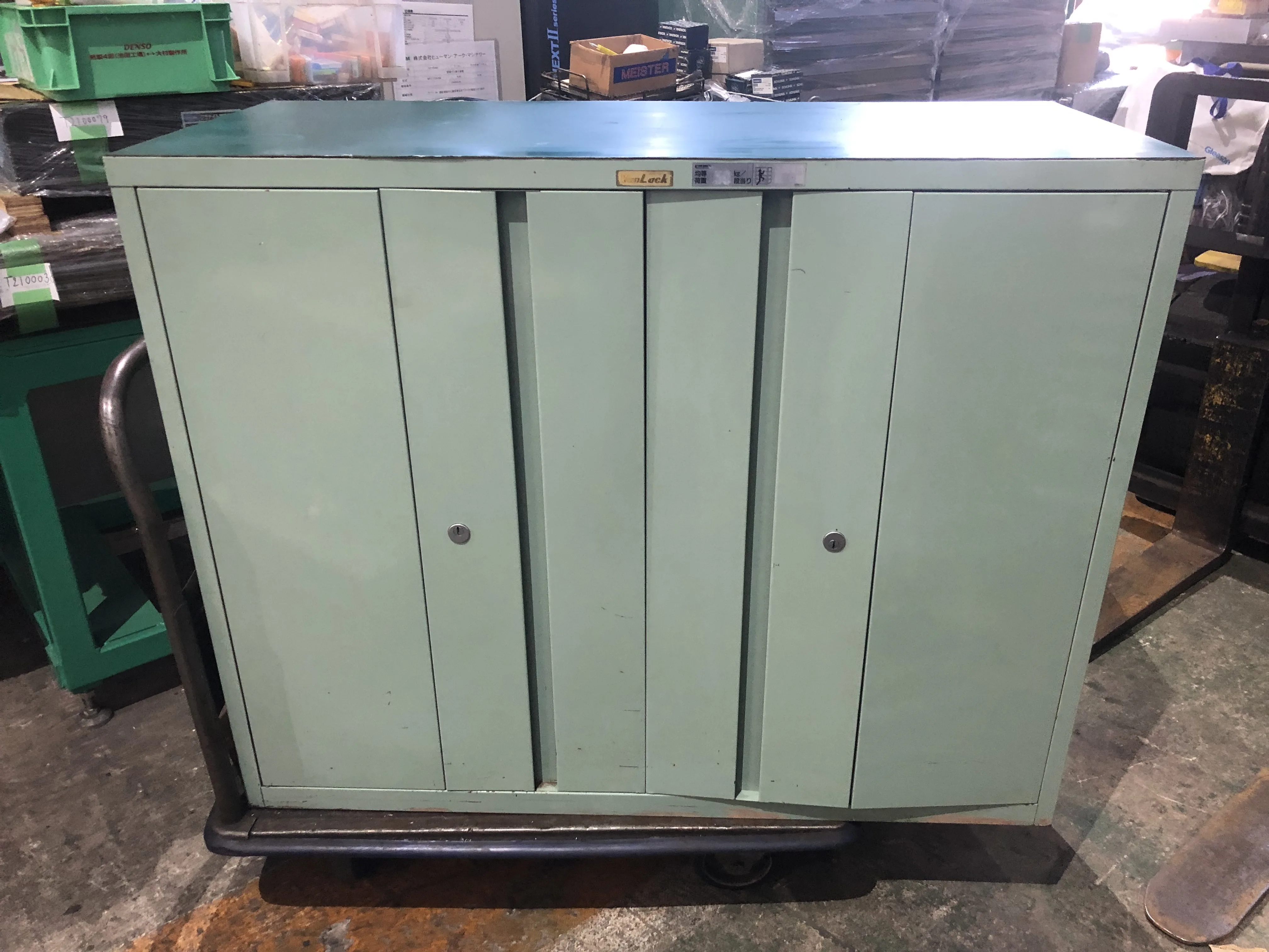 トラスコ中山 キャビネット 1110ｘ470ｘ885ｍｍ / TRUSCO NAKAYAMA CORPORATION Cabinet 1110ｘ470ｘ885ｍｍ TH220127