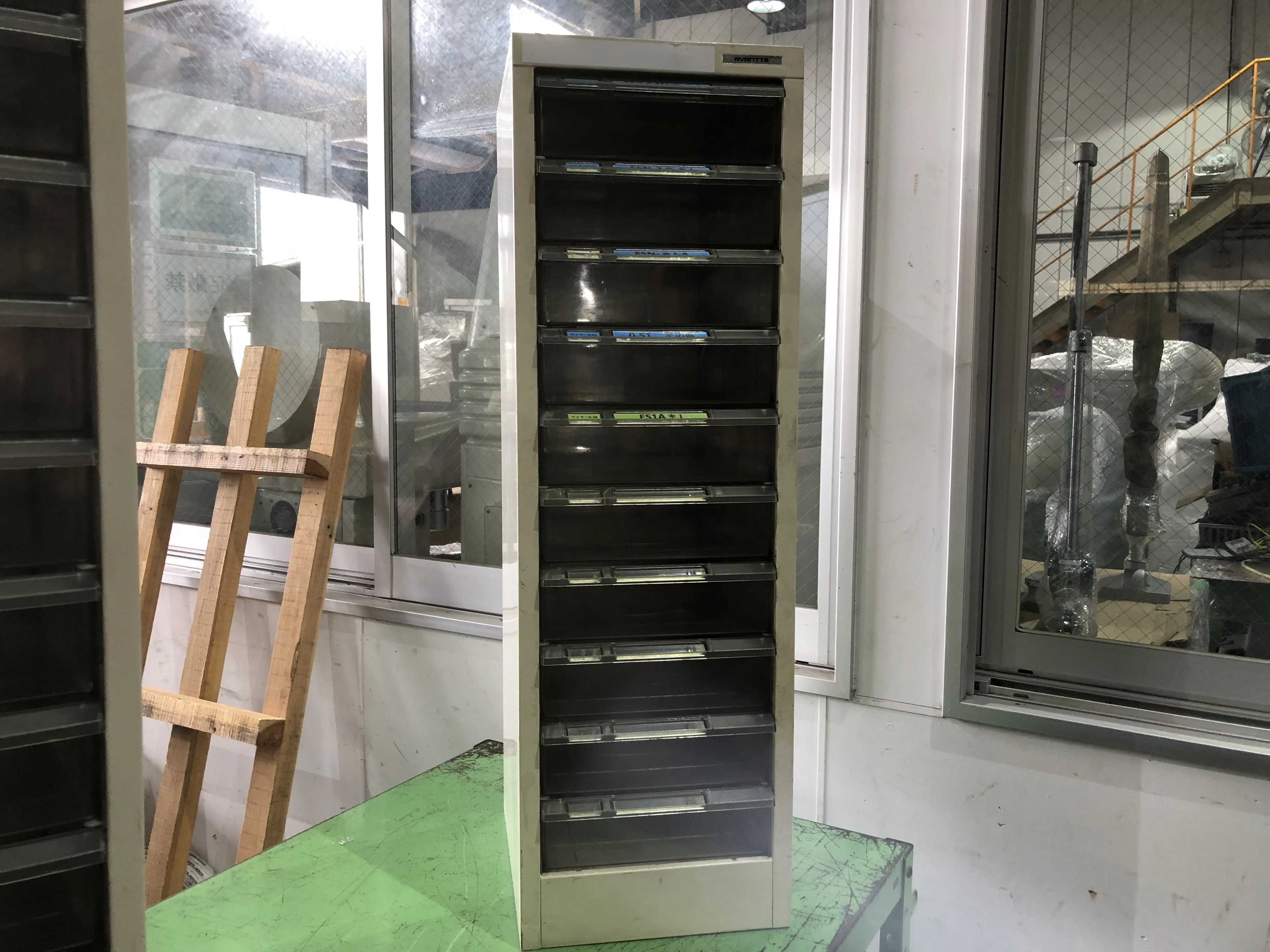 ナカバヤシ キャビネット W330xD280xH880mm(10段) / NAKABAYASHI Cabinet W330xD280xH880mm(10段) TH230078