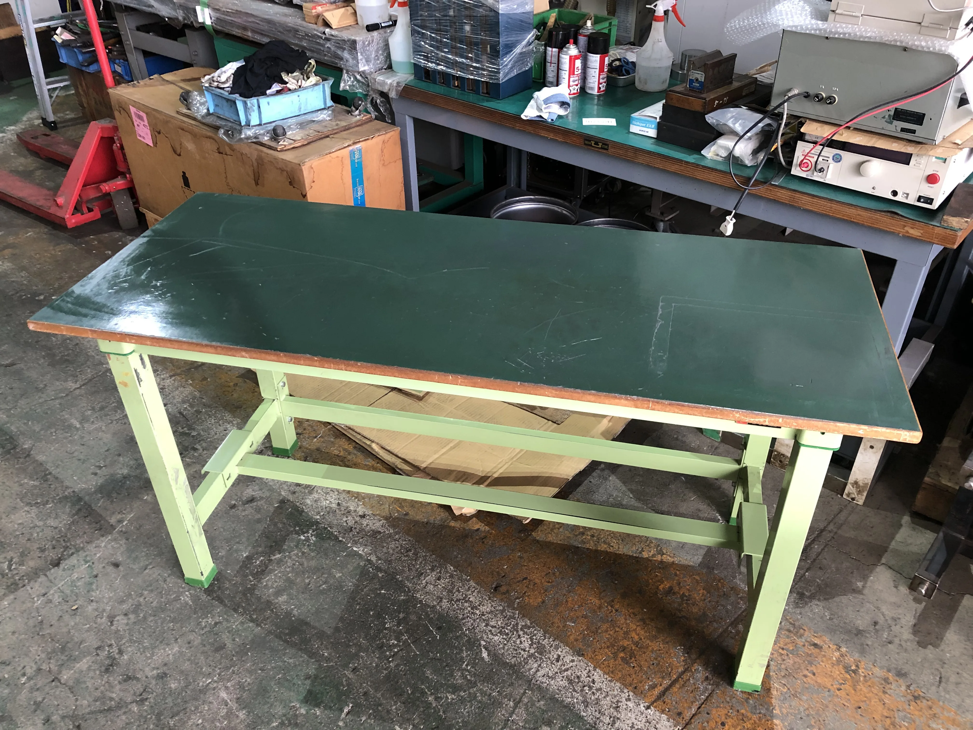 サカエ 作業台 W600xD1500xH745（mm） / SAKAE Workbench W600xD1500xH745（mm） TH230141