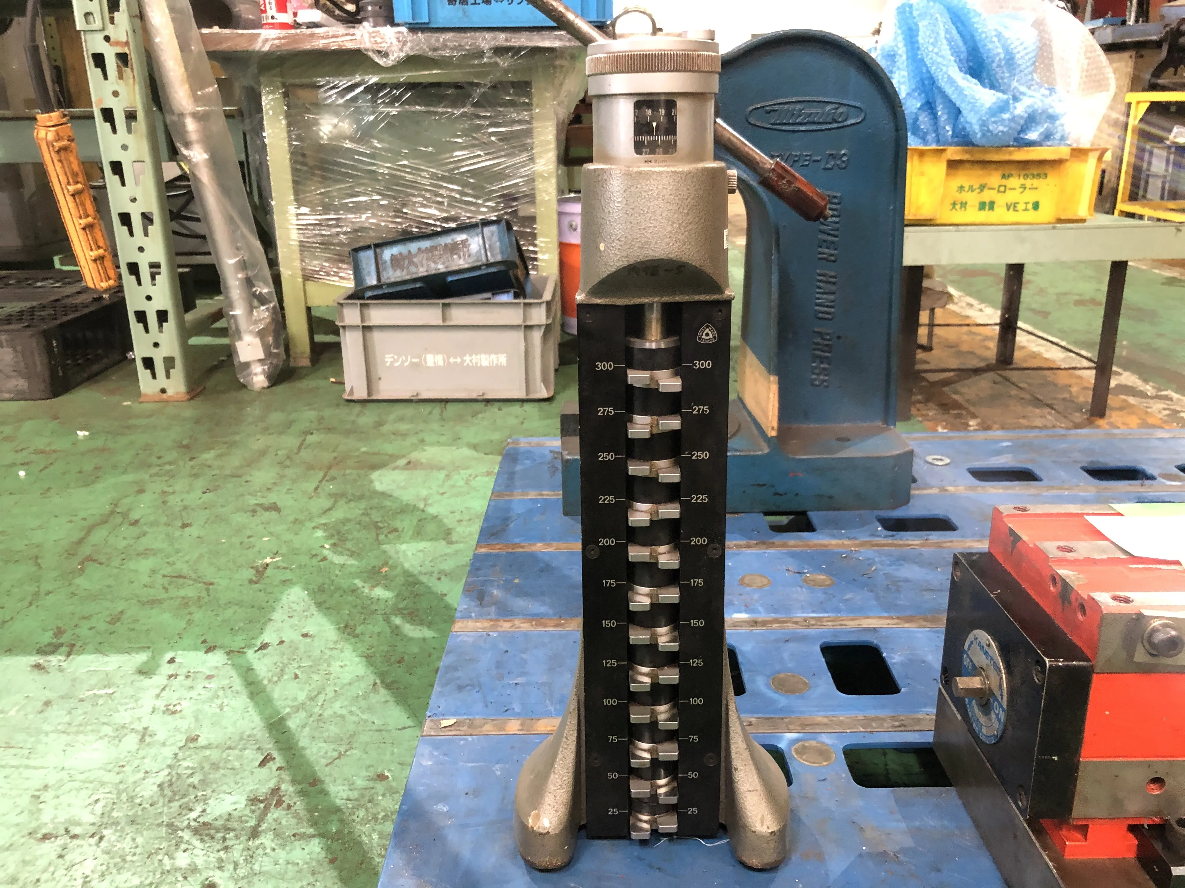 TRIMOS/トリモス ハイトマスタ 25-300ｍｍ / TRIMOS Height Gauges 25-300ｍｍ