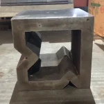 V溝付桝型ブロック / V-grooved square block
