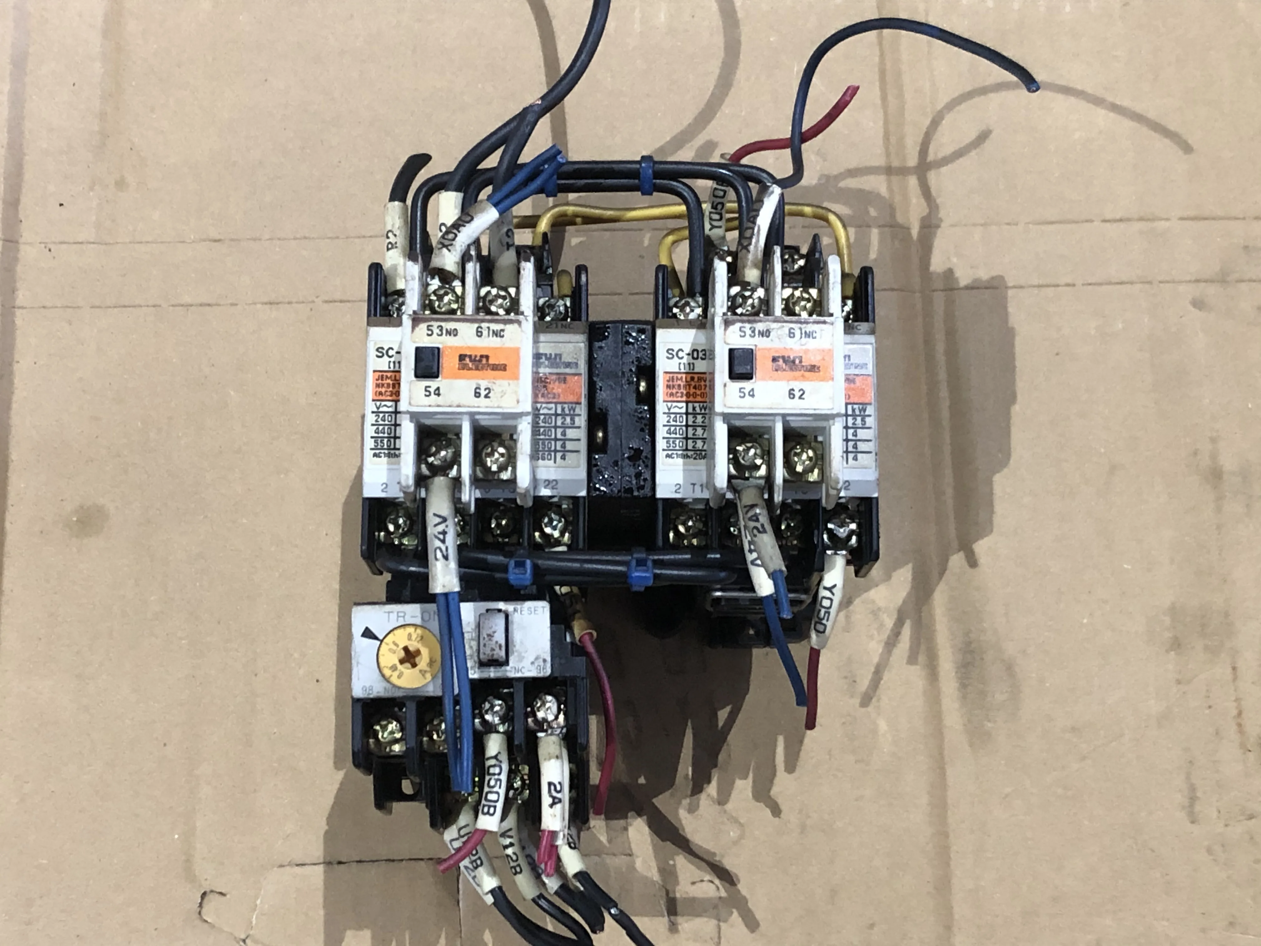 富士電機/富士電機製造 標準形電磁接触器 SC-03/SZ-A11 / FUJI ELECTRIC (FE) SC-03/SZ-A11 TJ210486