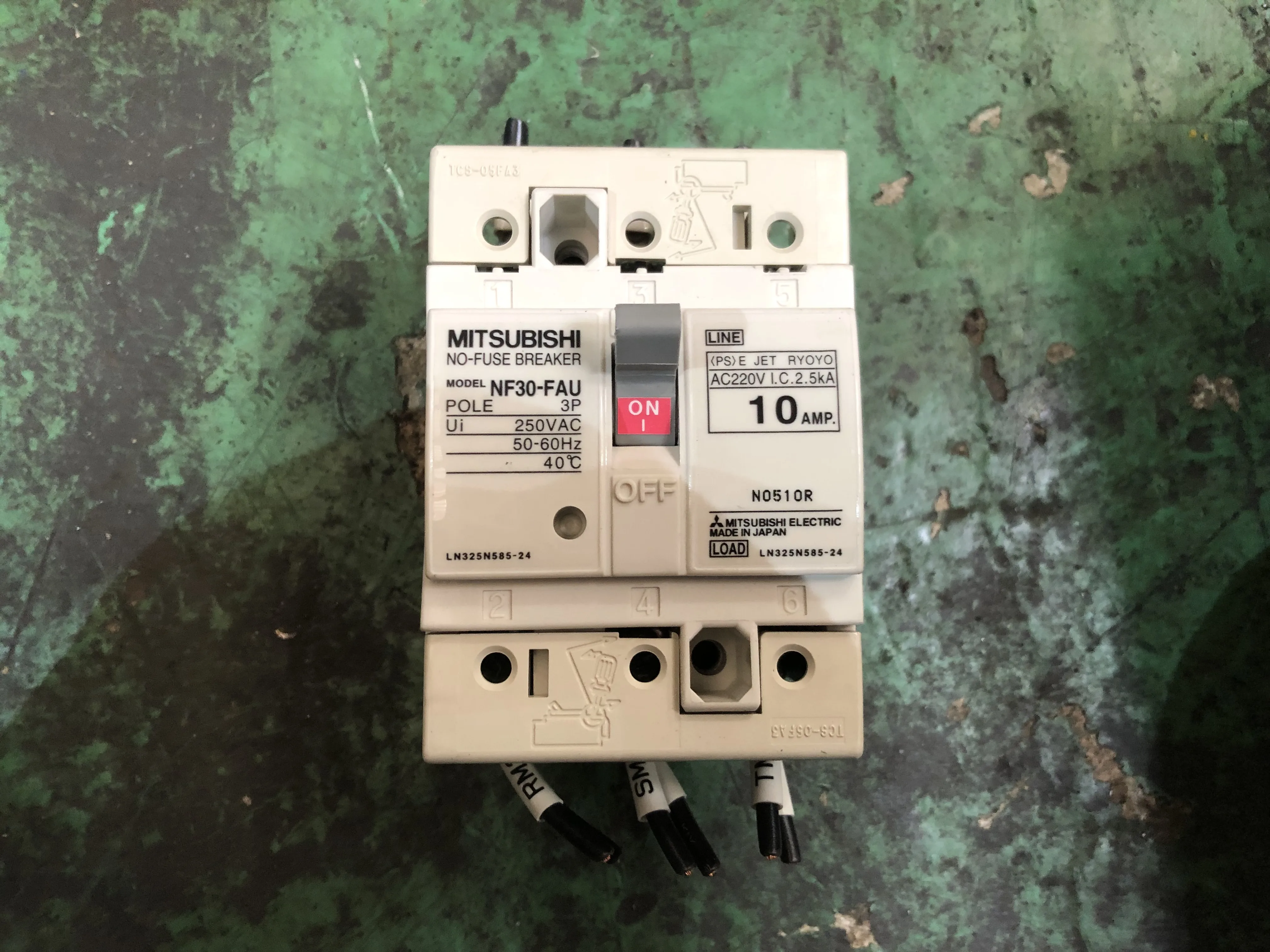 三菱マテリアル 遮断器 NF30-FAV / MITSUBISHI MATERIALS Circuit Breaker NF30-FAV TJ210708