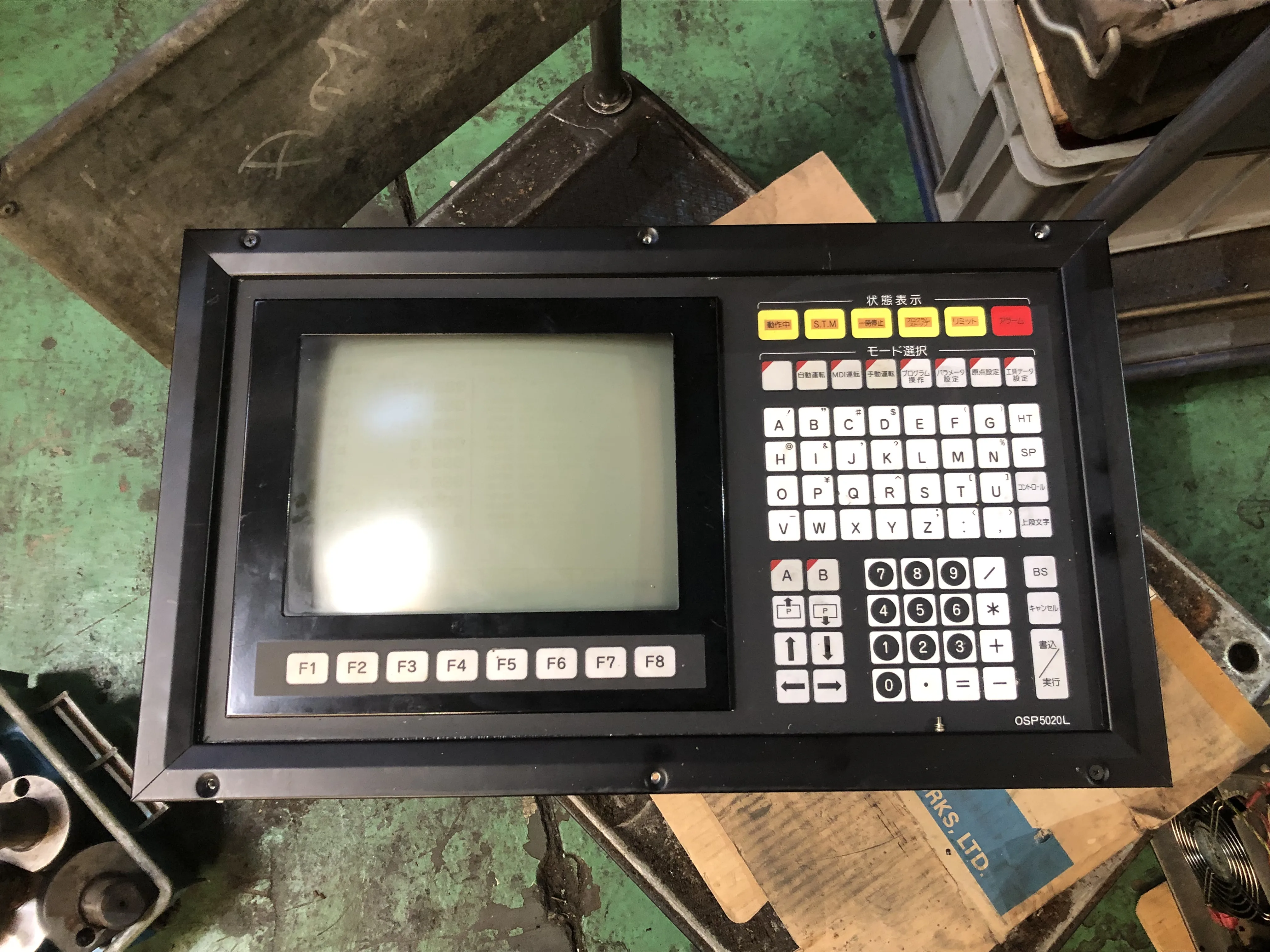 オークマ 操作パネル E0105-800 / OKUMA Operation Panel E0105-800 TJ210799