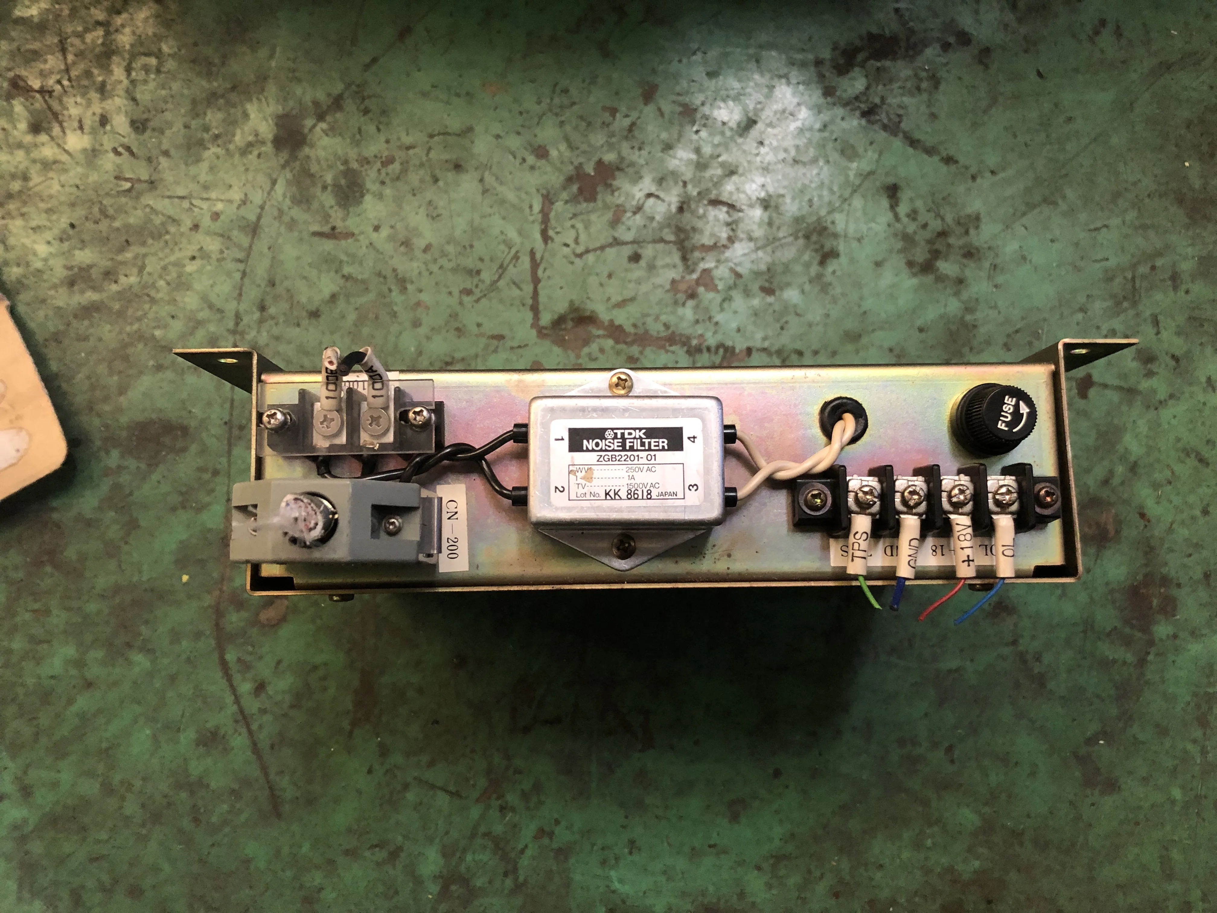 TDK ノイズフィルタ ZGB2201-01 / TDK TDK Noise Filter ZGB2201-01 TJ210916