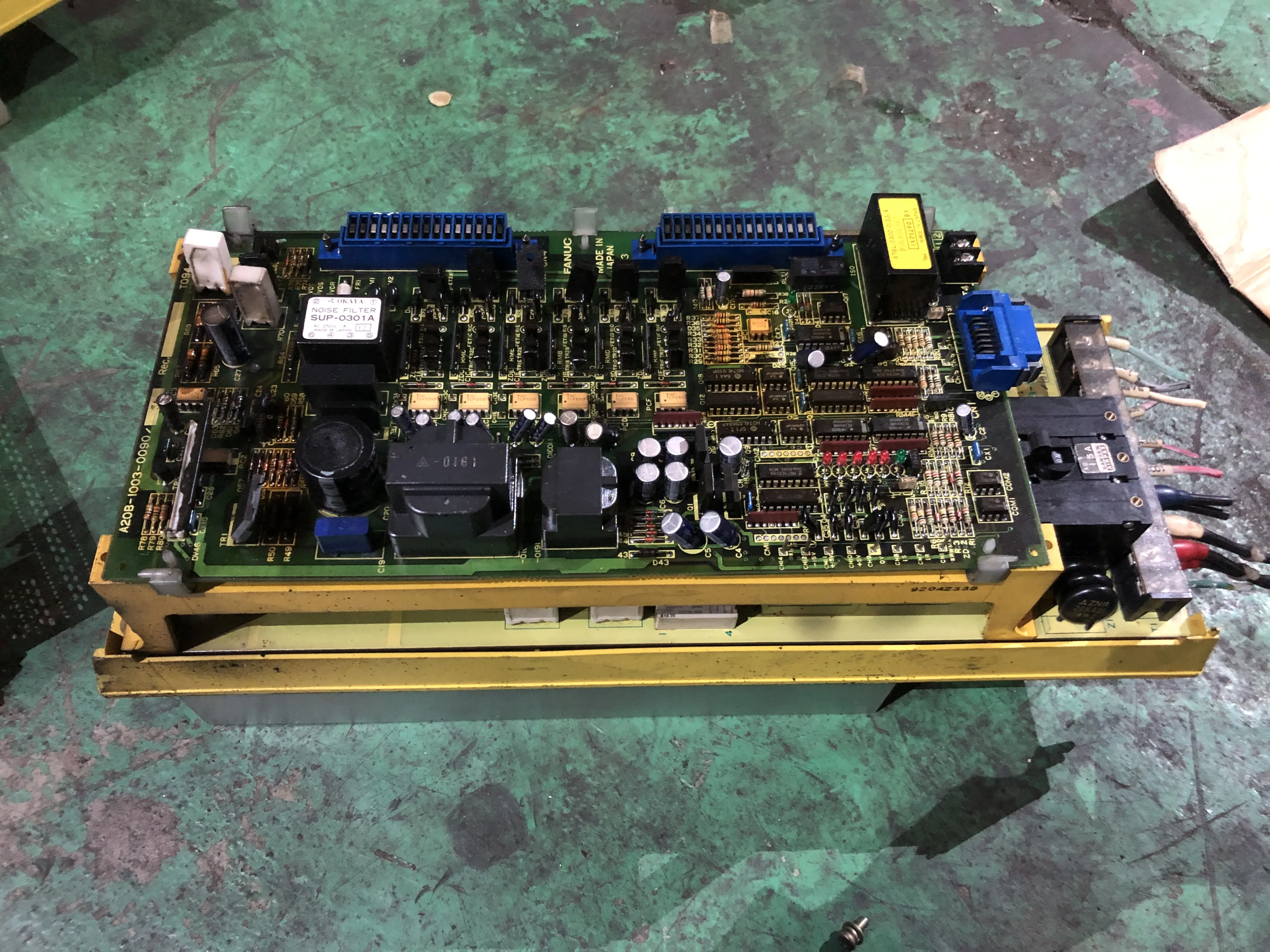 ファナック サーボアンプ A06B-6058-H005 / FANUC Servo Amplifier A06B-6058-H005 TJ210958