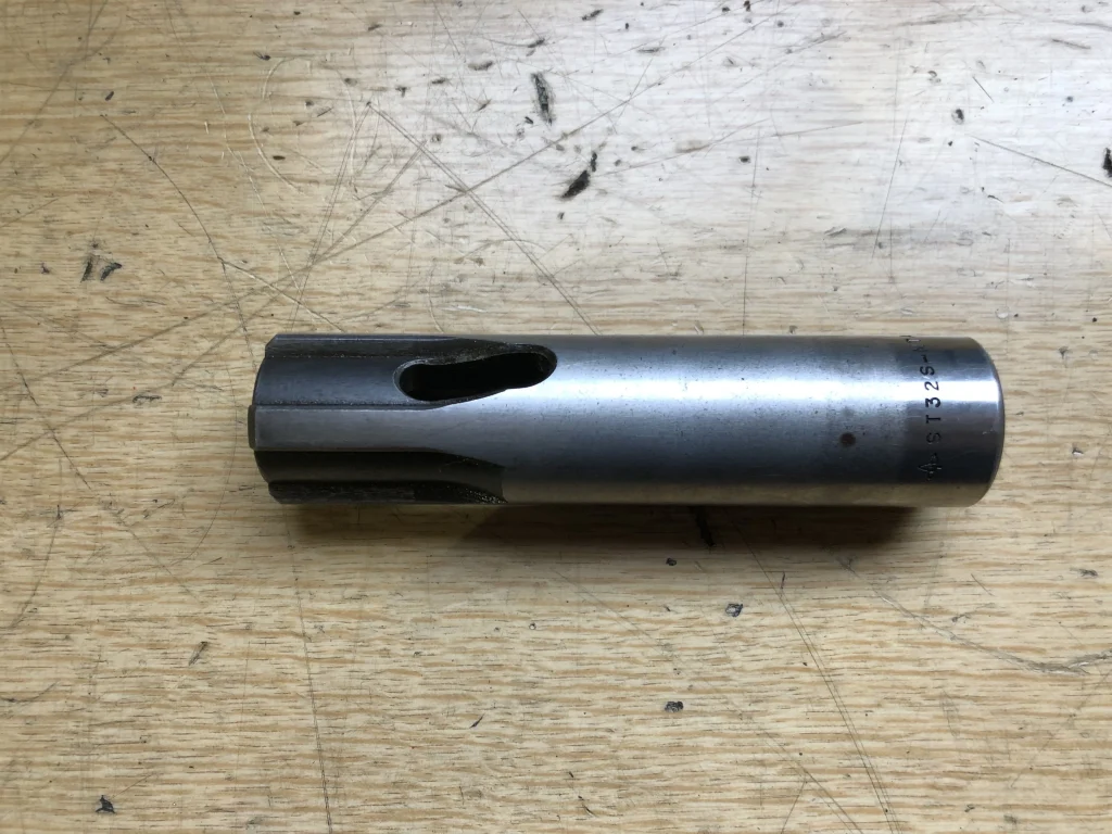 MST/溝口鉄工所 モールステーパスリーブ ST32S-MTA3 / MST CORPORATION ST32 Morse Taper Holder ST32S-MTA3 TJ210974