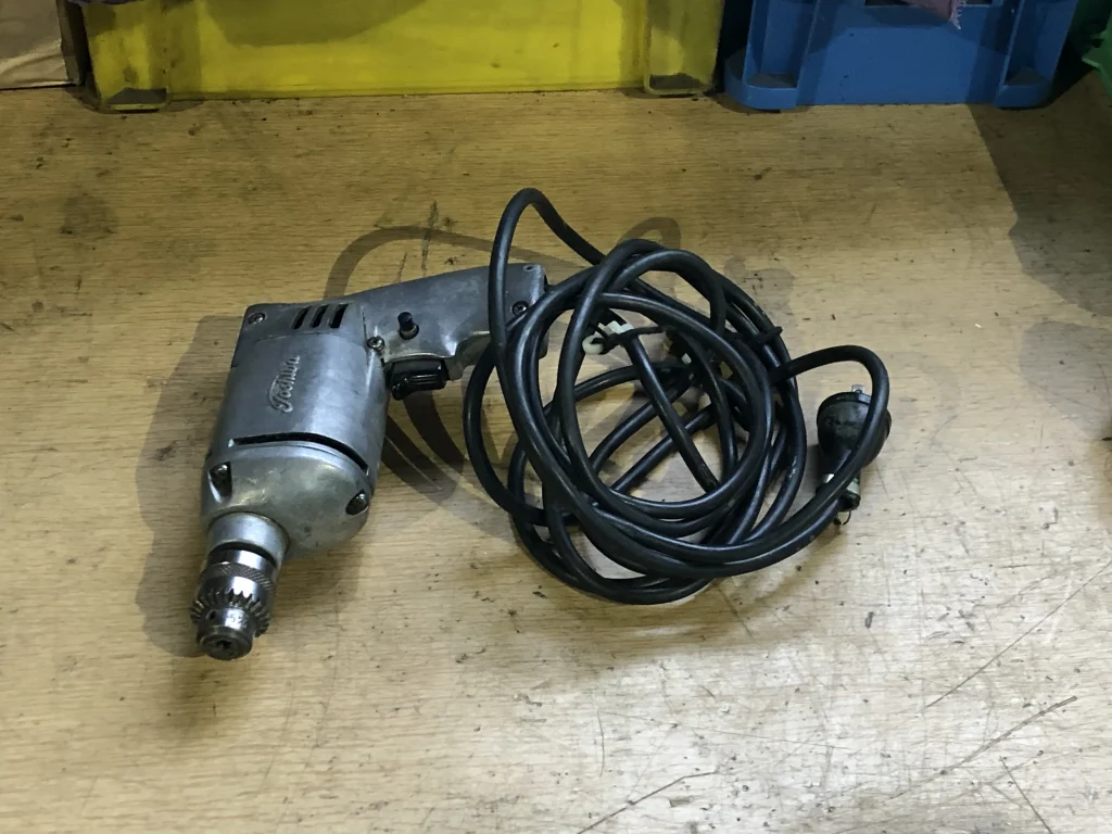 東芝産業機器システム 電気ドリル / TOSHIBA INDUSTRIAL PRODUCTS AND SYSTEM Electric Drill TJ220007
