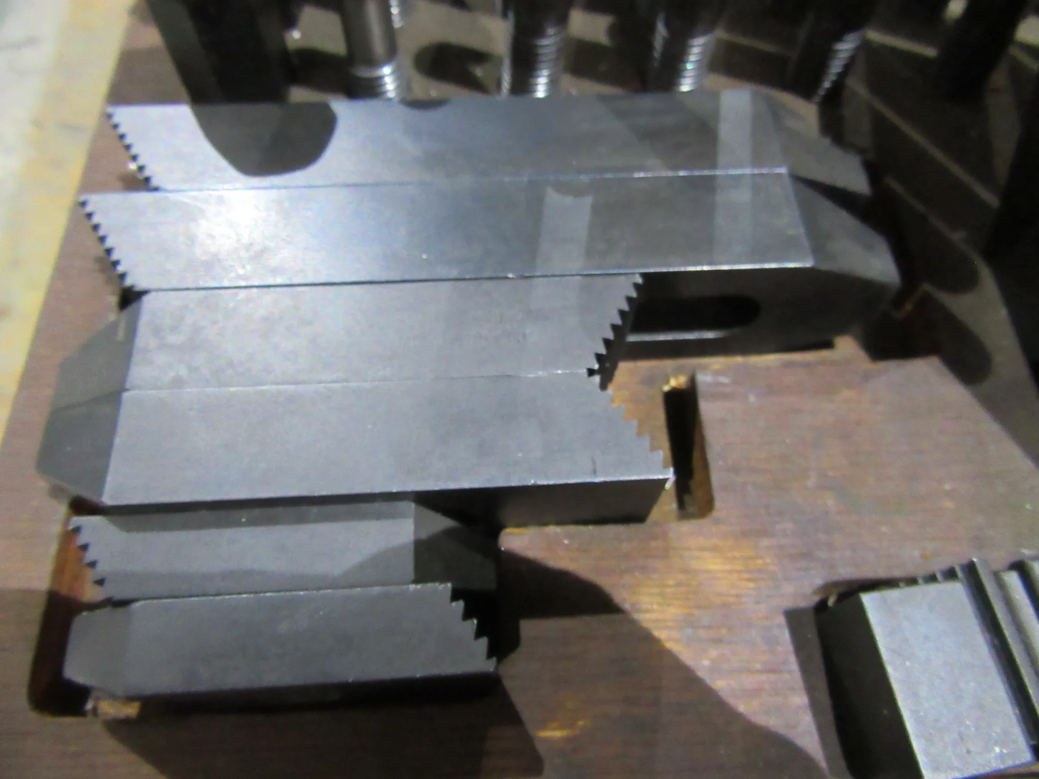 ニューストロング クランプセット M10用 / NEW STRONG Clamp Set for M10 M10用 TJ220213