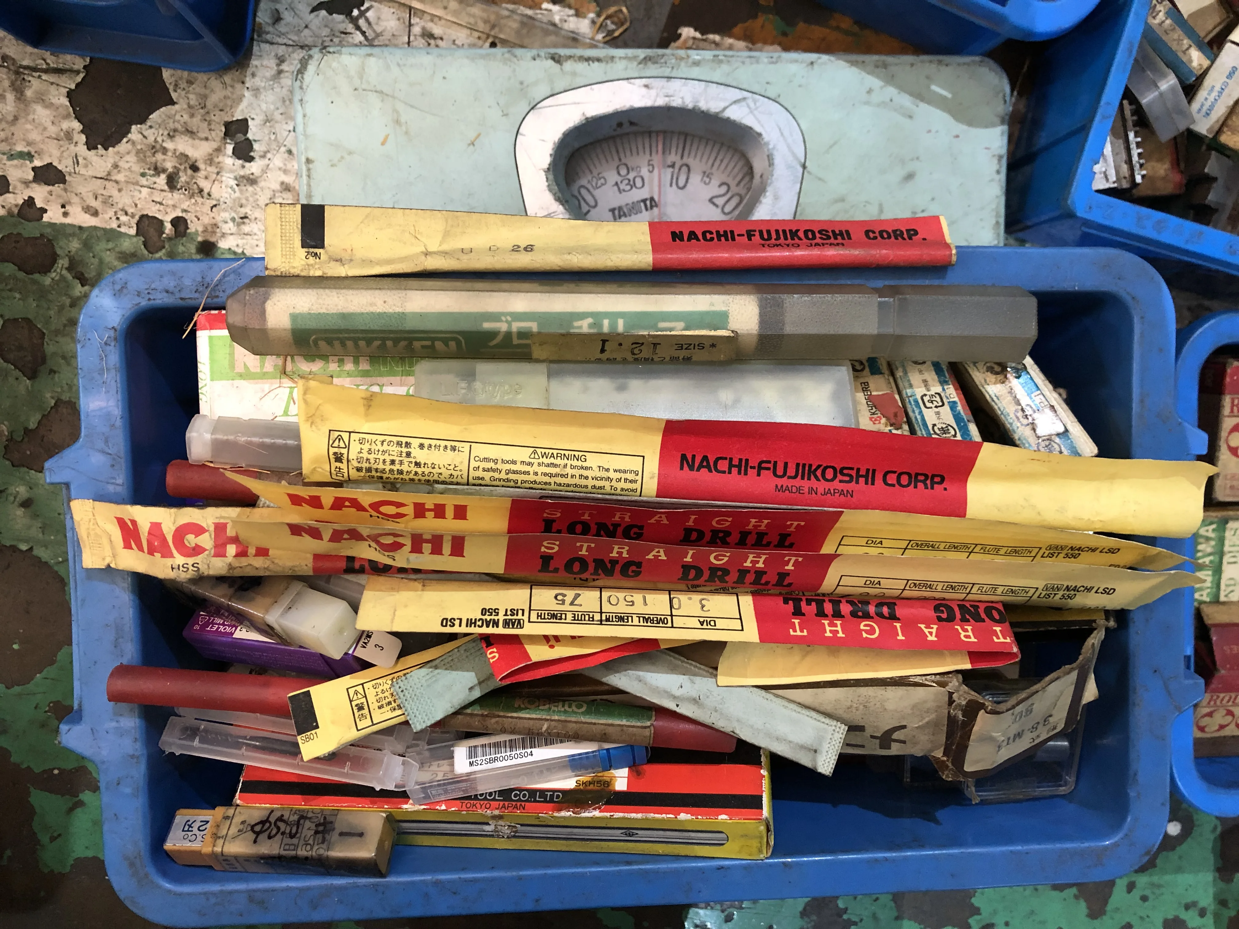 メーカー混在 切削工具1山 様々様々 / MIX Cutting Tools Assorted 様々様々 TJ220361