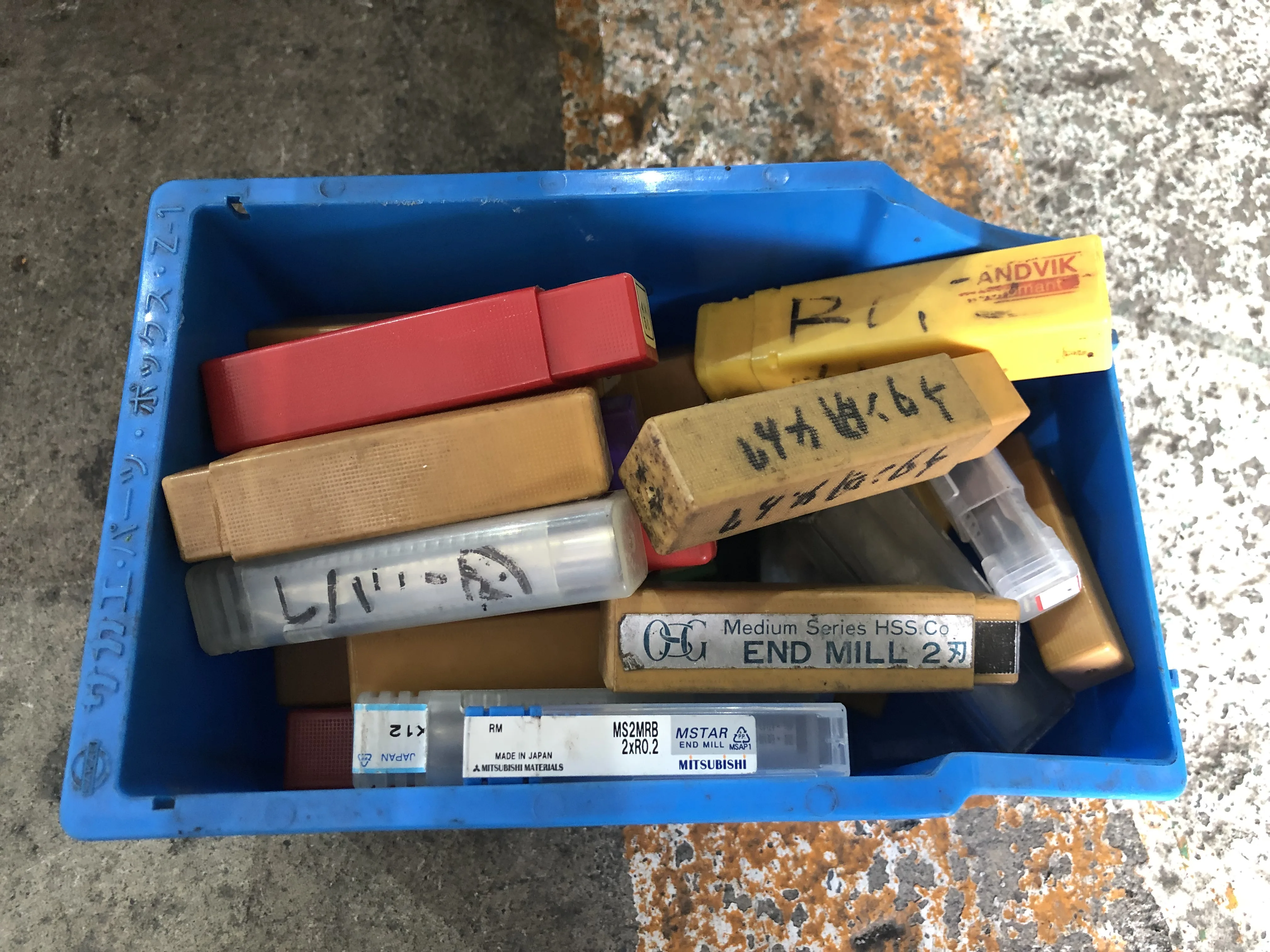 メーカー混在 エンドミル 1山 / MIX End Mill 1Lot TJ220467