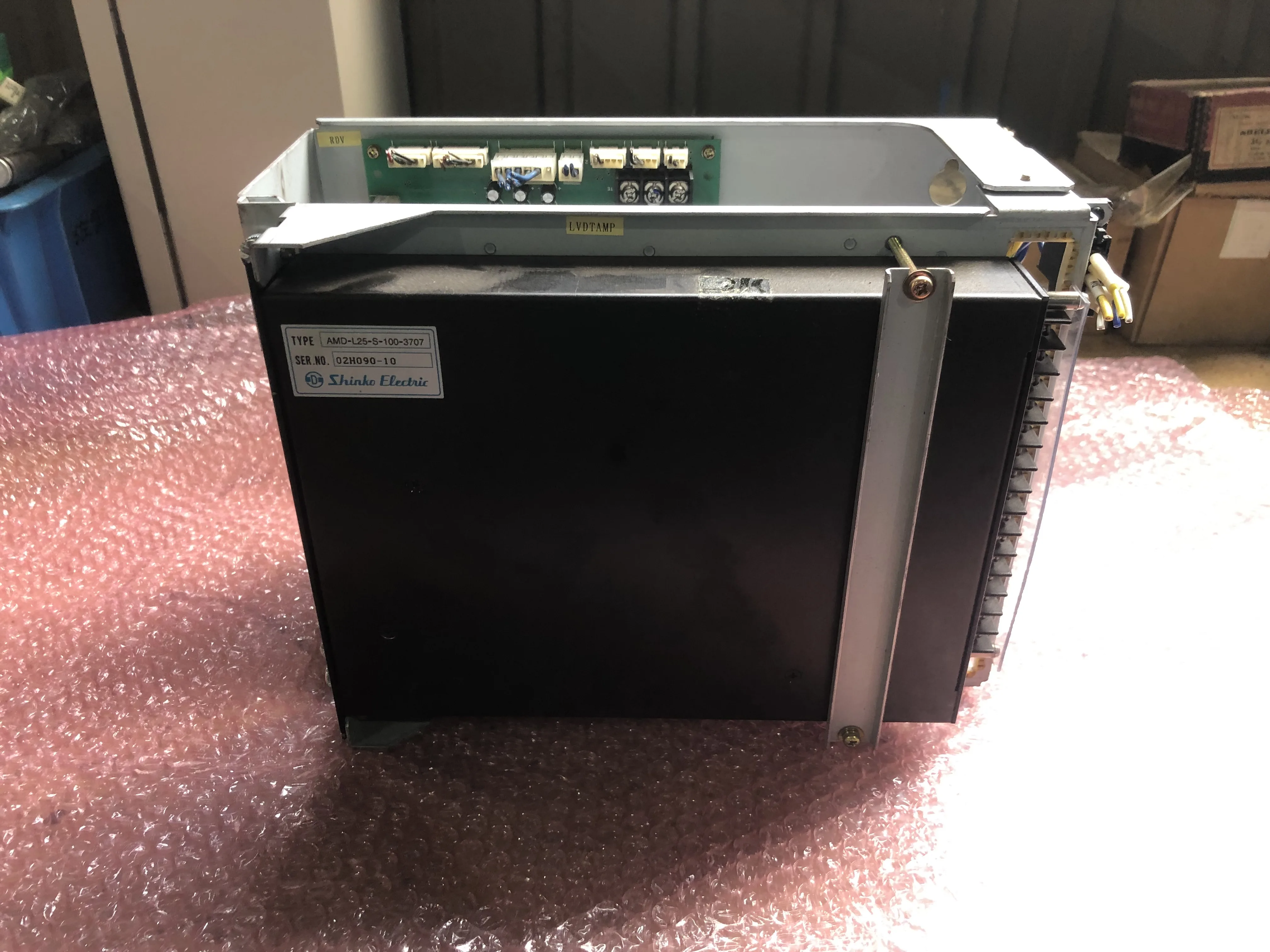 神鋼電機 LVDT用アンプユニット AMD-L25-S-100-3707 / SHINKO ELECTRIC LVDT Amplifier Unit AMD-L25-S-100-3707 TJ220515