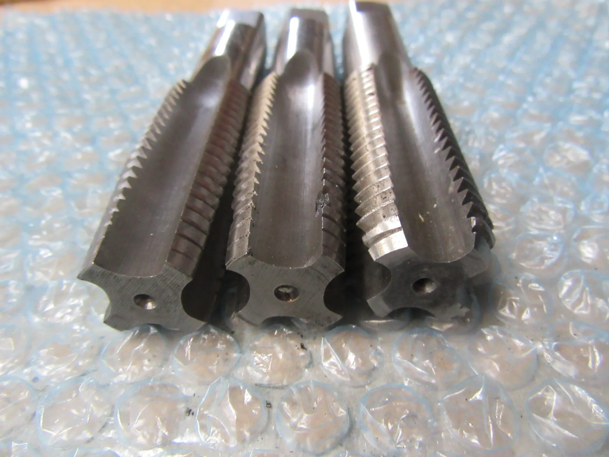 OSG/オーエスジー タップ M24X3(SKS2) / OSG Hand Tap M24X3(SKS2) TJ220590