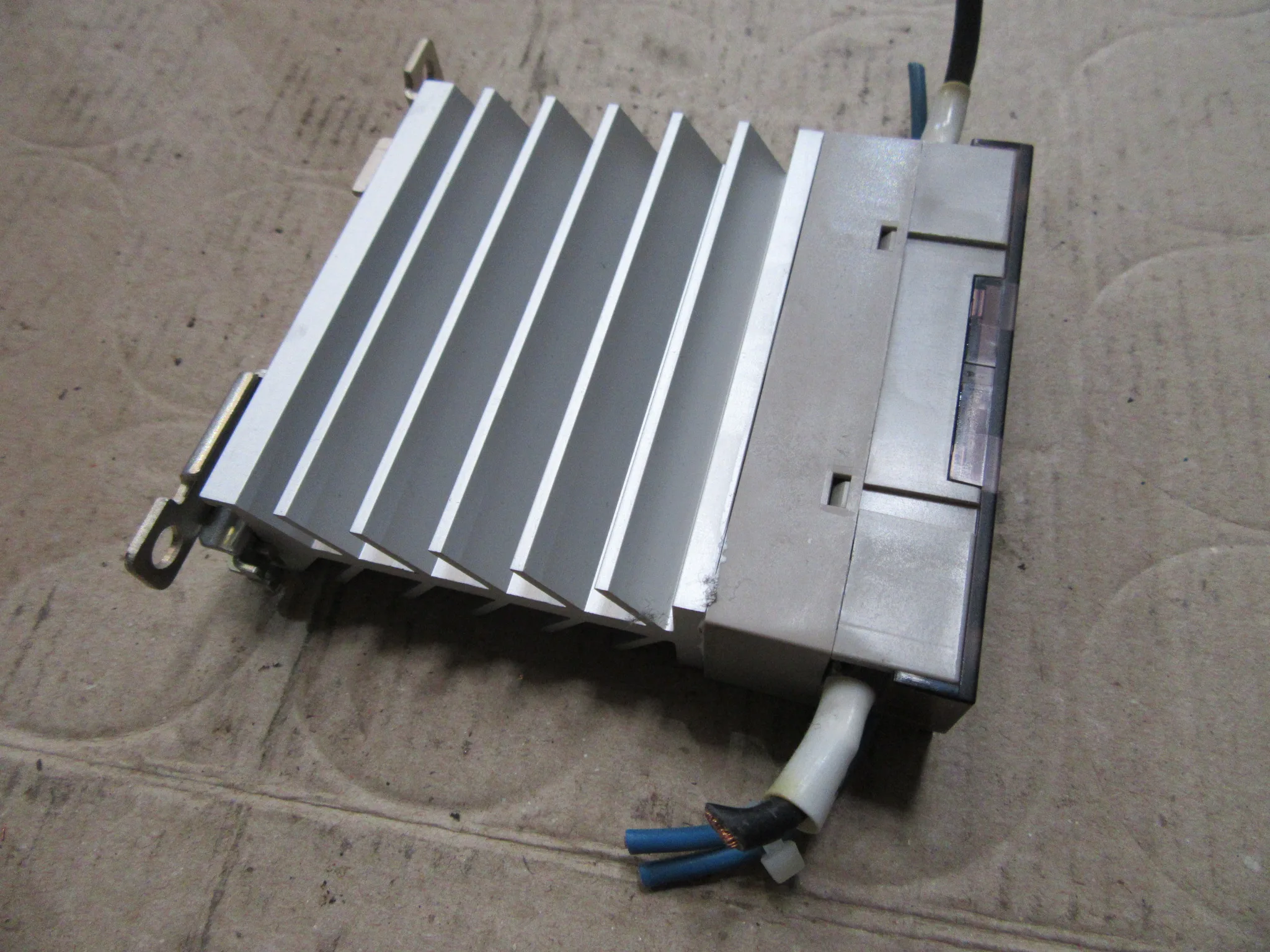 オムロン ヒータ用ソリッドステート・リレー G3PE-225B / OMRON Solid State Relay for Heaters SSR G3PE-225B TJ220719