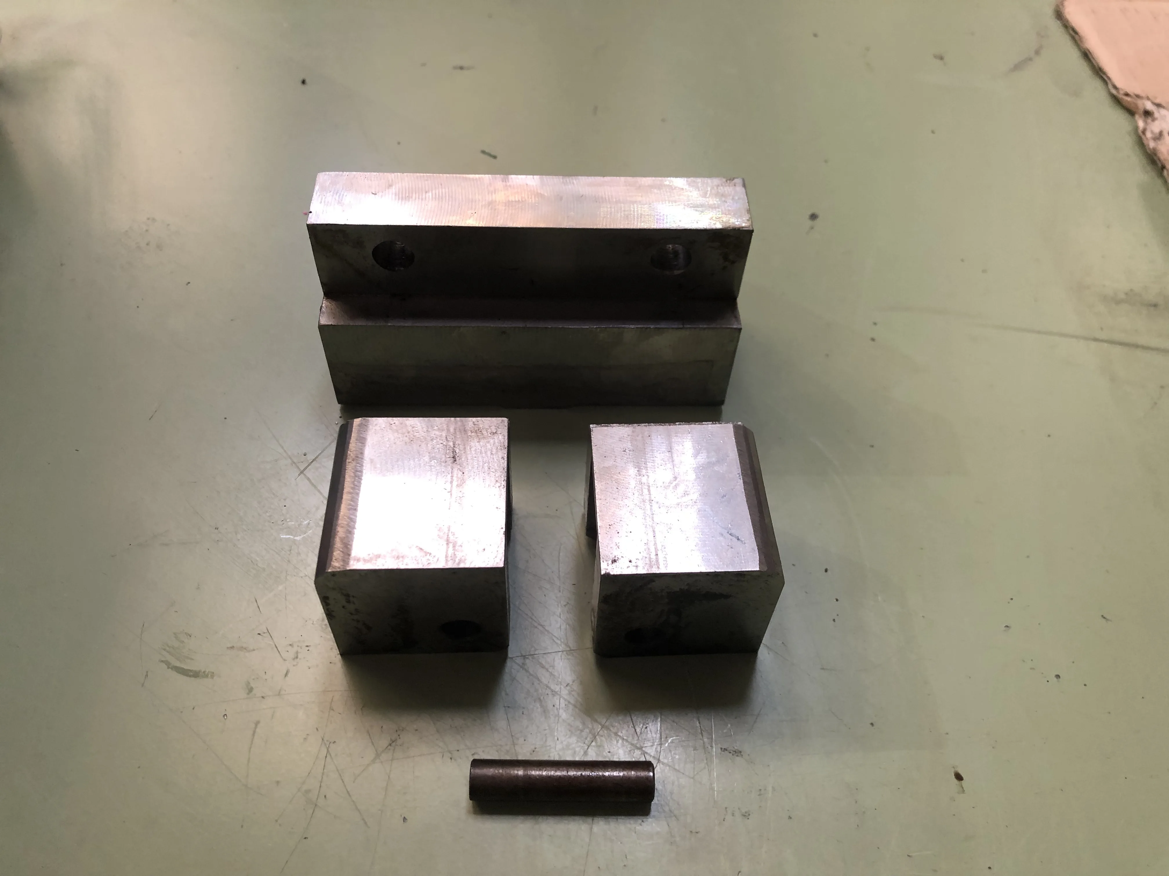 Vブロック L103mm / V-Block L103mm TJ220767