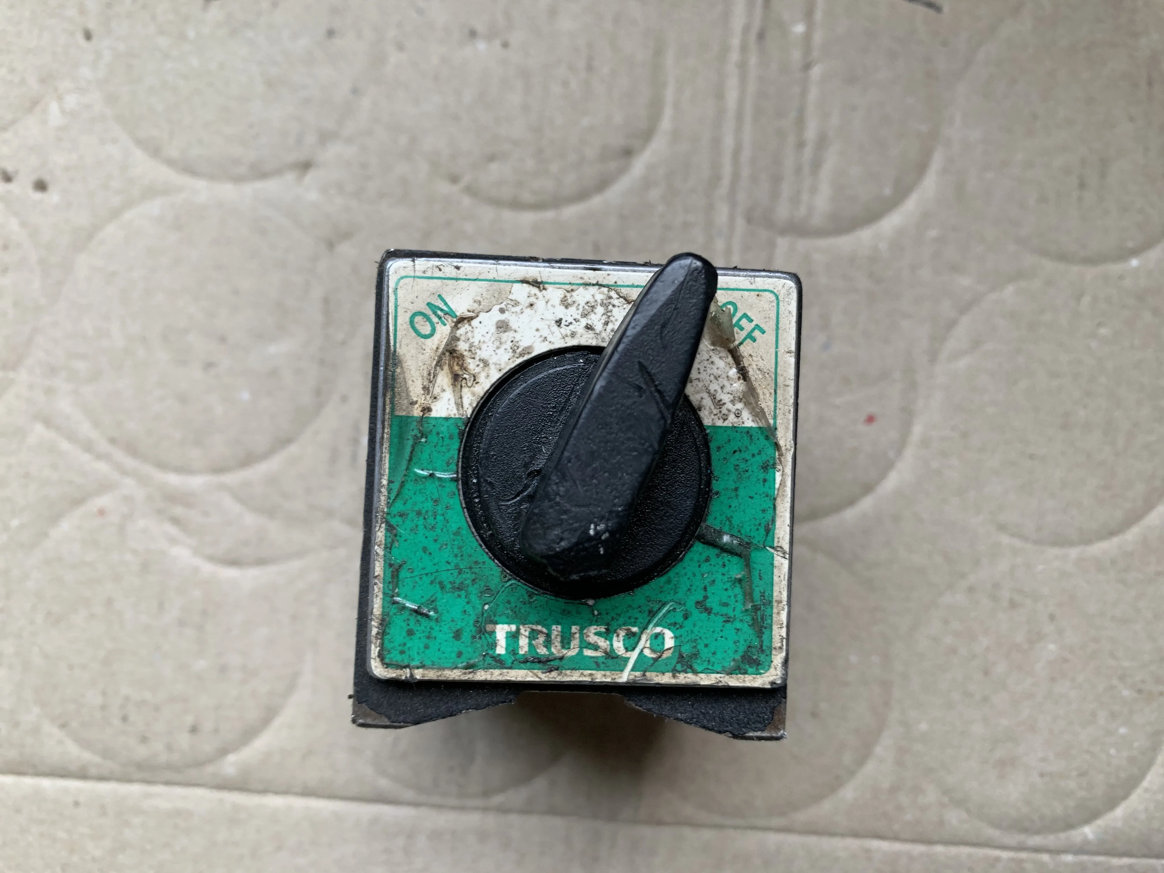 トラスコ中山 マグネットスタンド 55x50x63mm / TRUSCO NAKAYAMA CORPORATION Magnetic Stand 55x50x63mm TJ230129