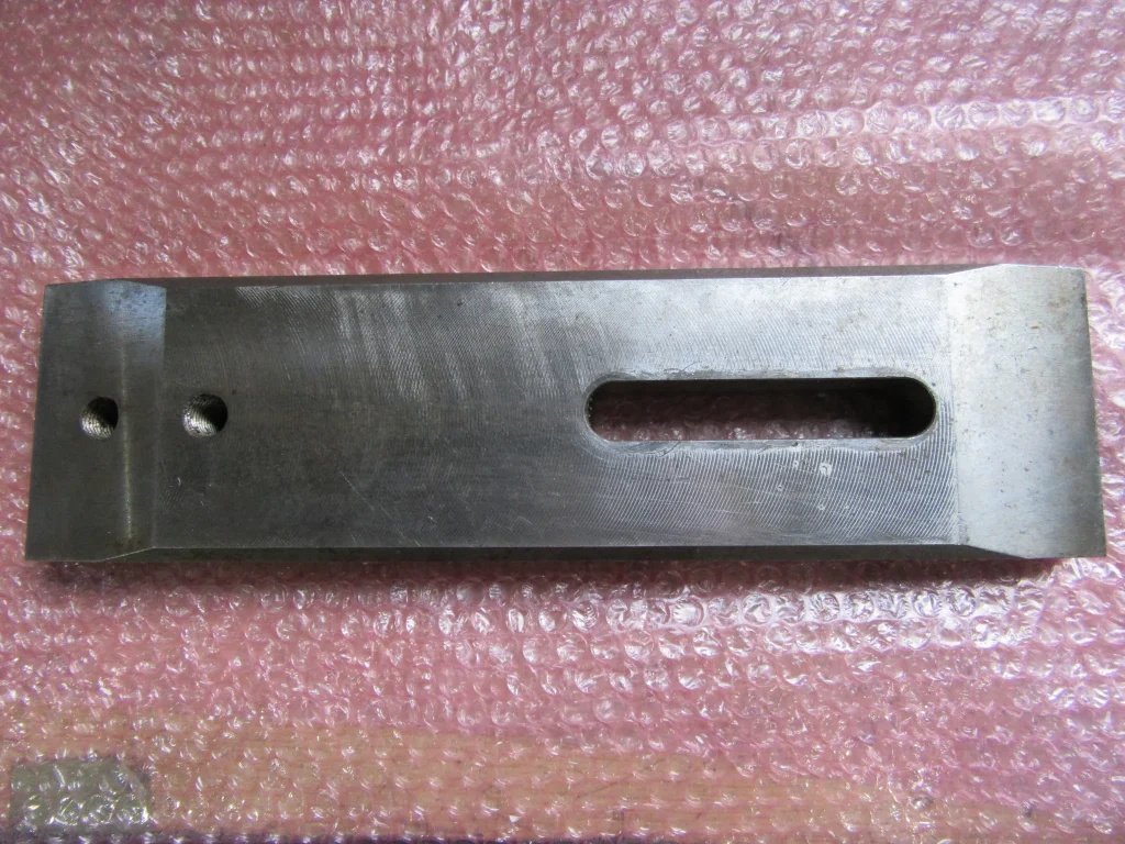 プレーンクランプ W94xD355xH24mm / Plain Clamp W94xD355xH24mm TJ230143