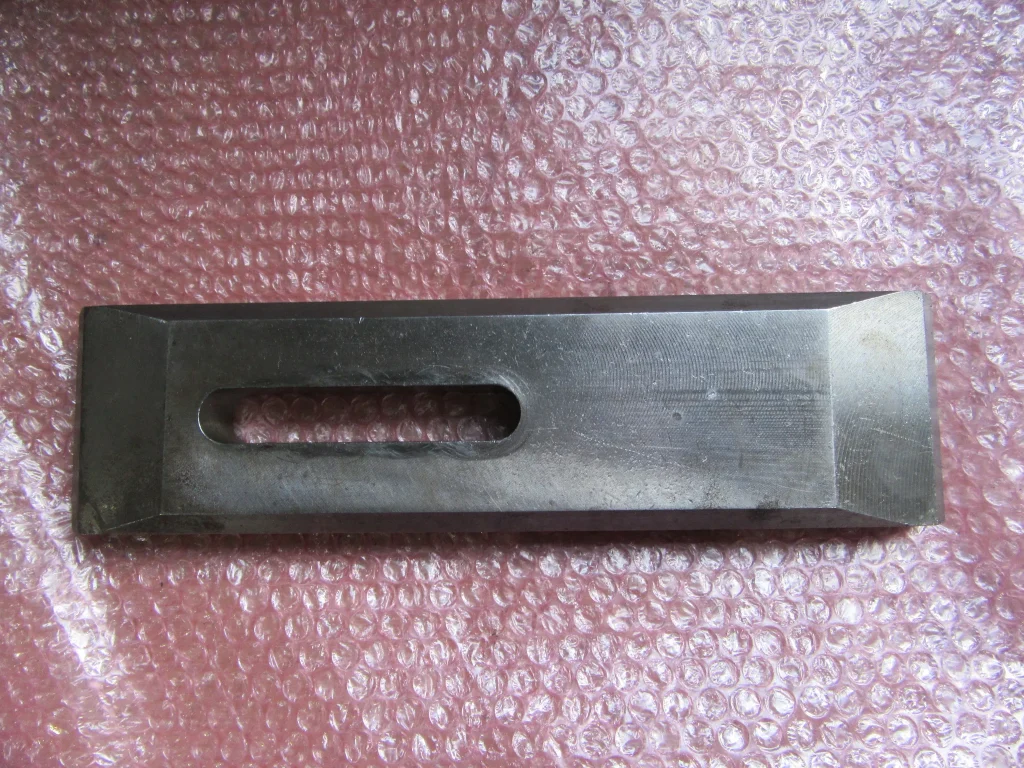 プレーンクランプ W80xD305xH20mm / Plain Clamp W80xD305xH20mm TJ230144