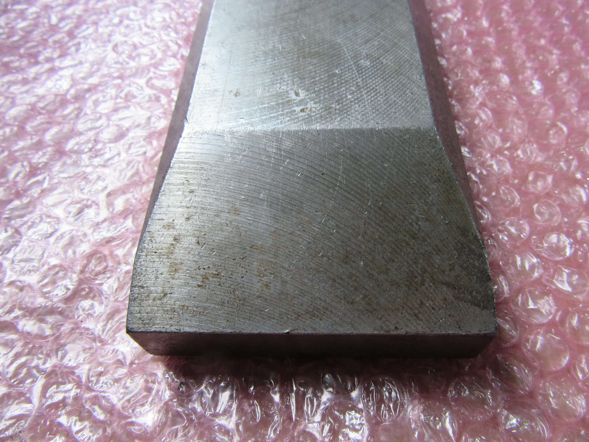 プレーンクランプ W74xD305xH20 / Plain Clamp W74xD305xH20 TJ230148