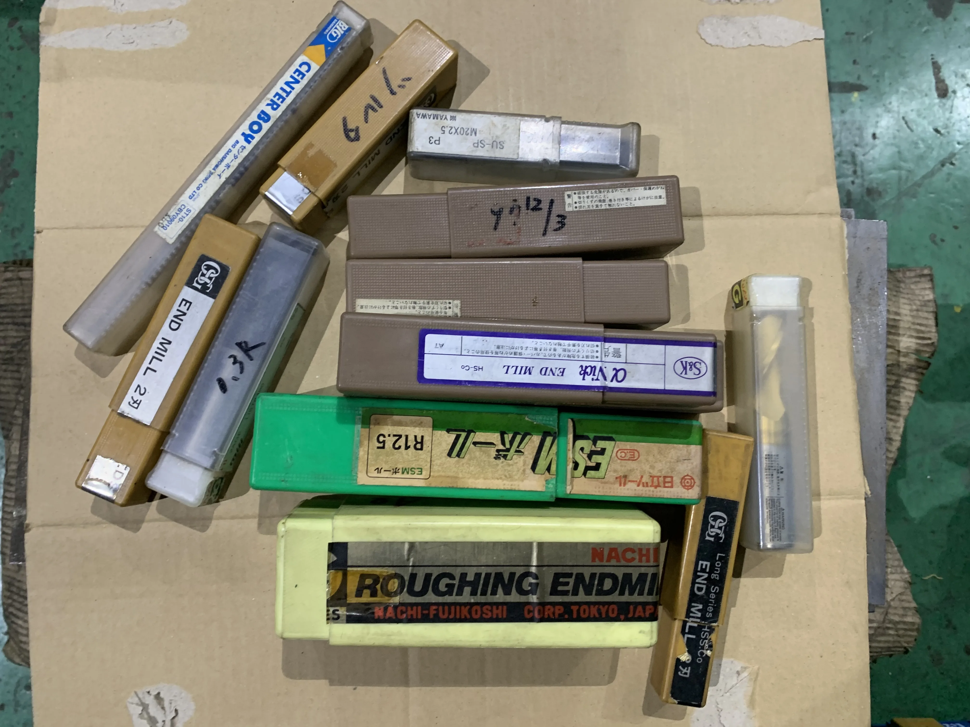 メーカー混在 エンドミル１山 / MIX End Mill 1Lot TJ230167