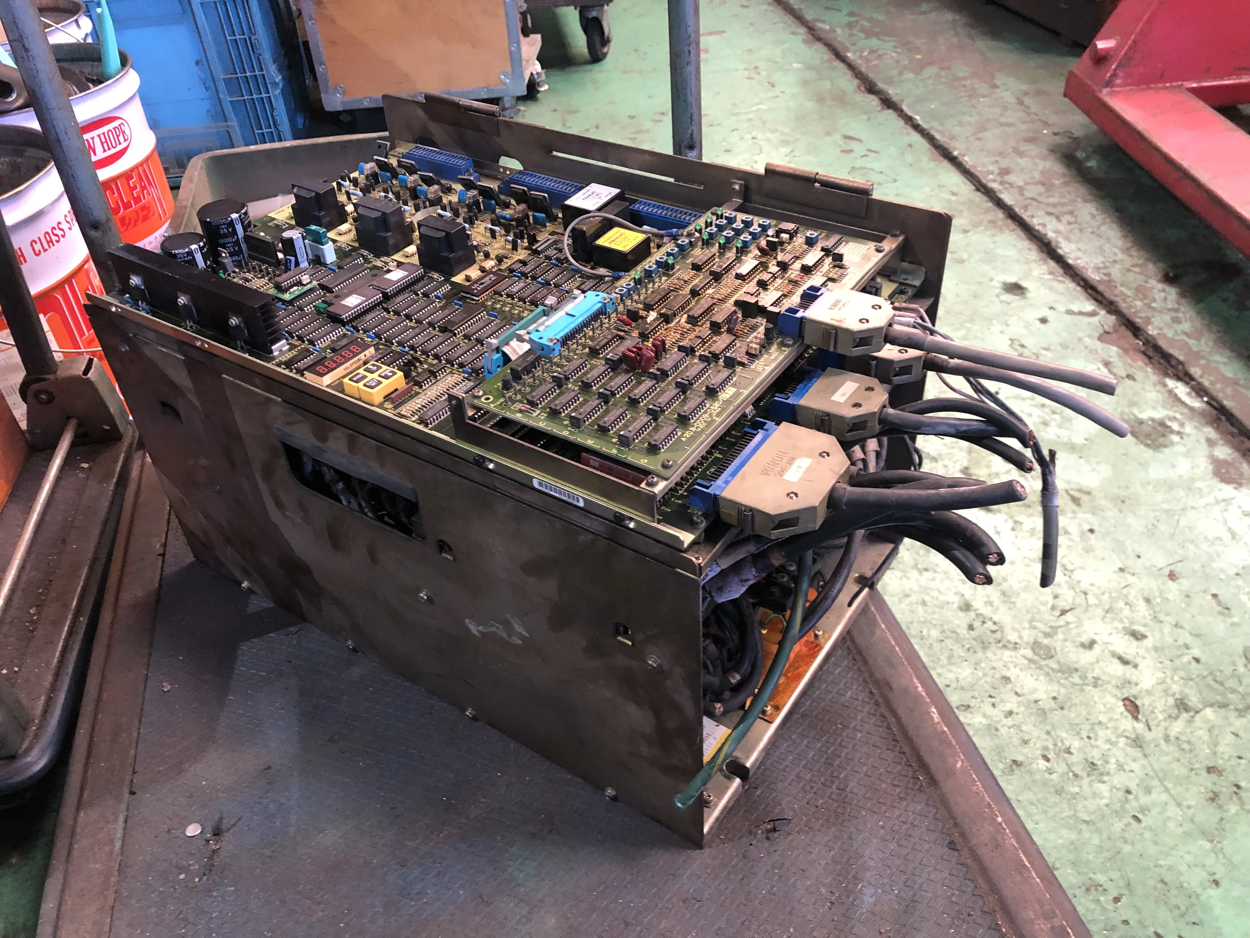 ファナック AC スピンドルサーボユニット AO6B-6055-H112 / FANUC AC Spindle Servo Unit AO6B-6055-H112 TJ230232