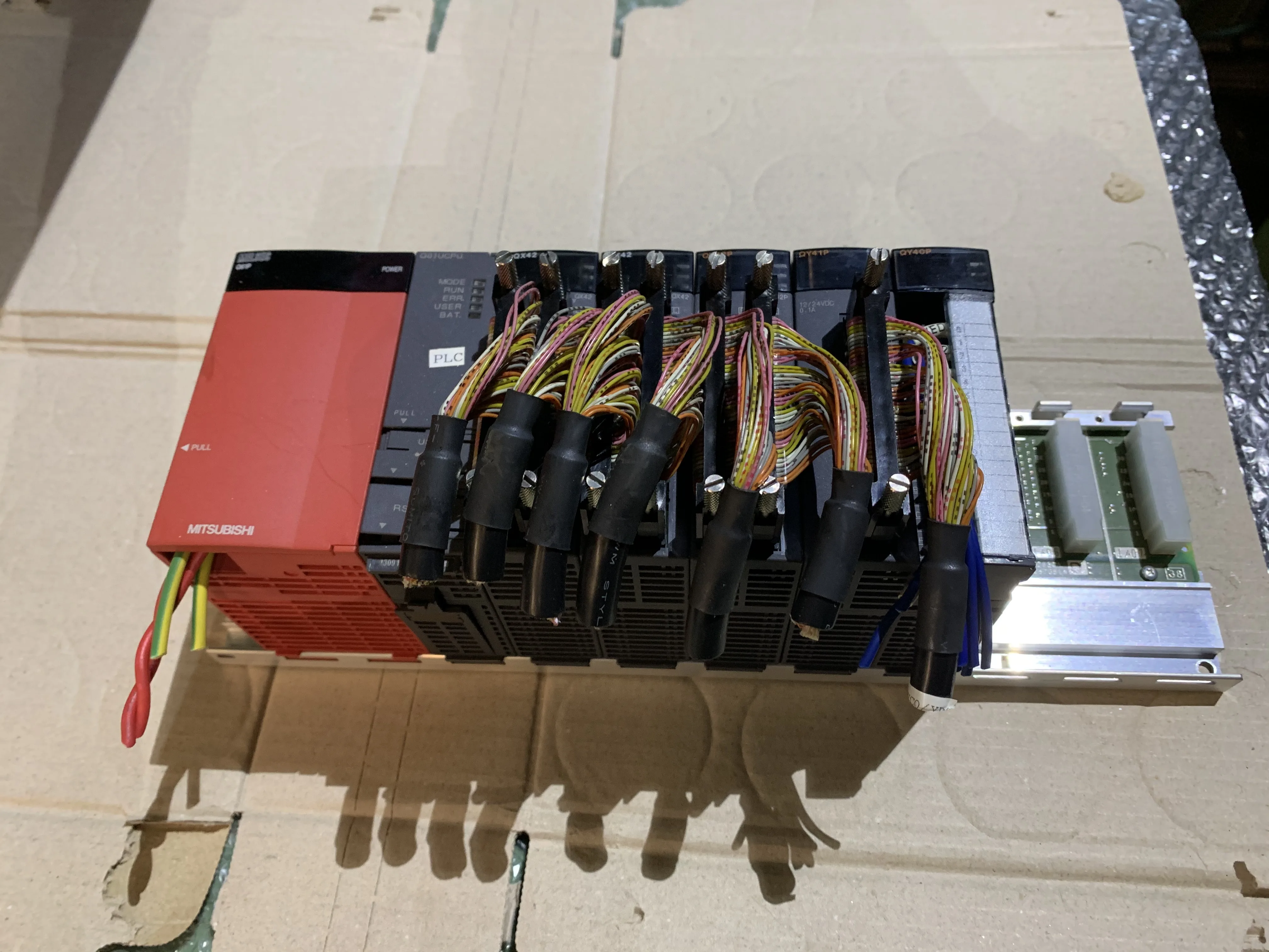 三菱マテリアル ツーケンサMSLSEC-Q QY40P 12/24VDC / MITSUBISHI MATERIALS PLC Unit QY40P 12/24VDC TJ230267