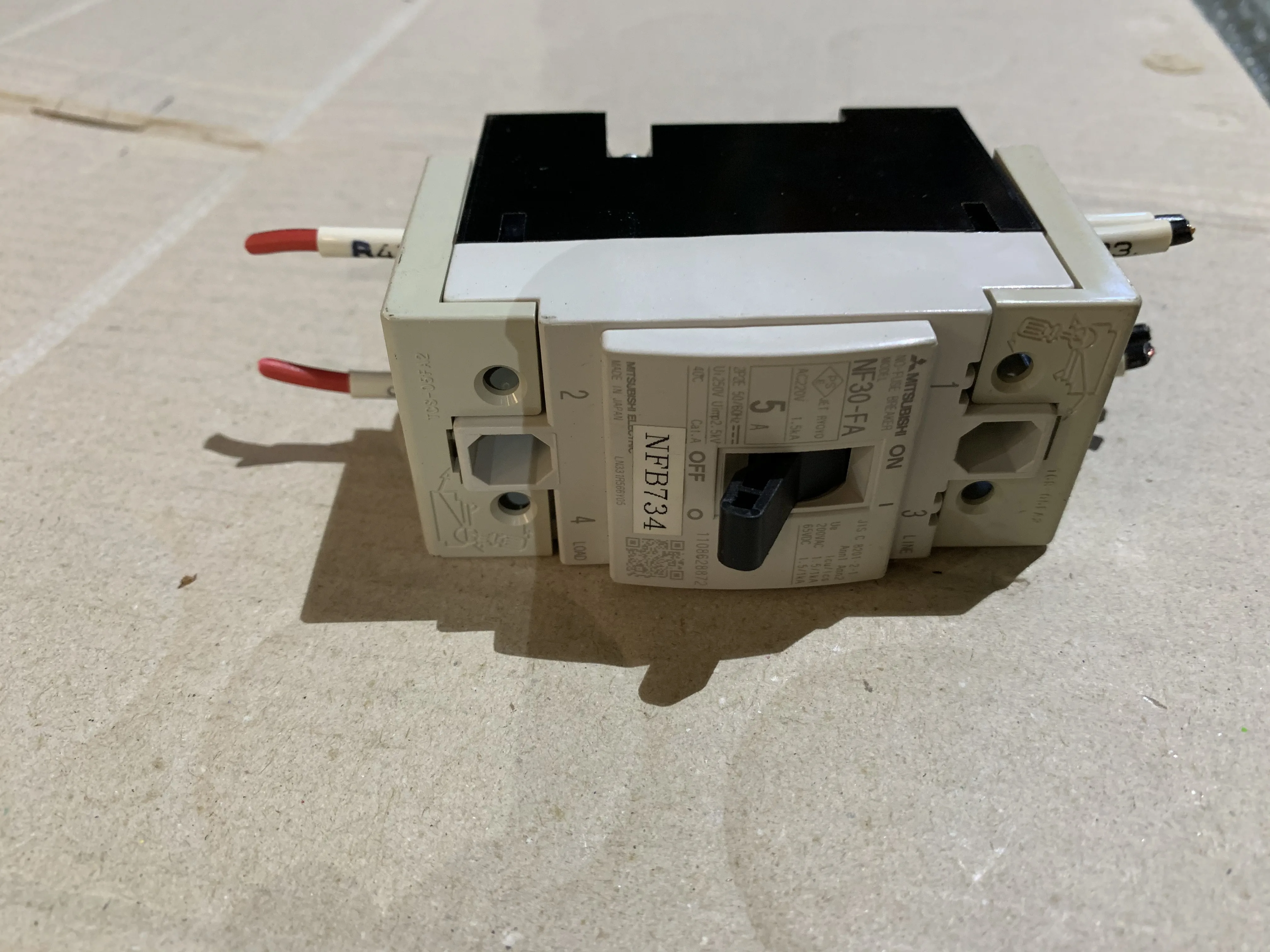 三菱マテリアル 遮断器 NF30-FA (5A) / MITSUBISHI MATERIALS Circuit Breaker NF30-FA (5A) TJ230271