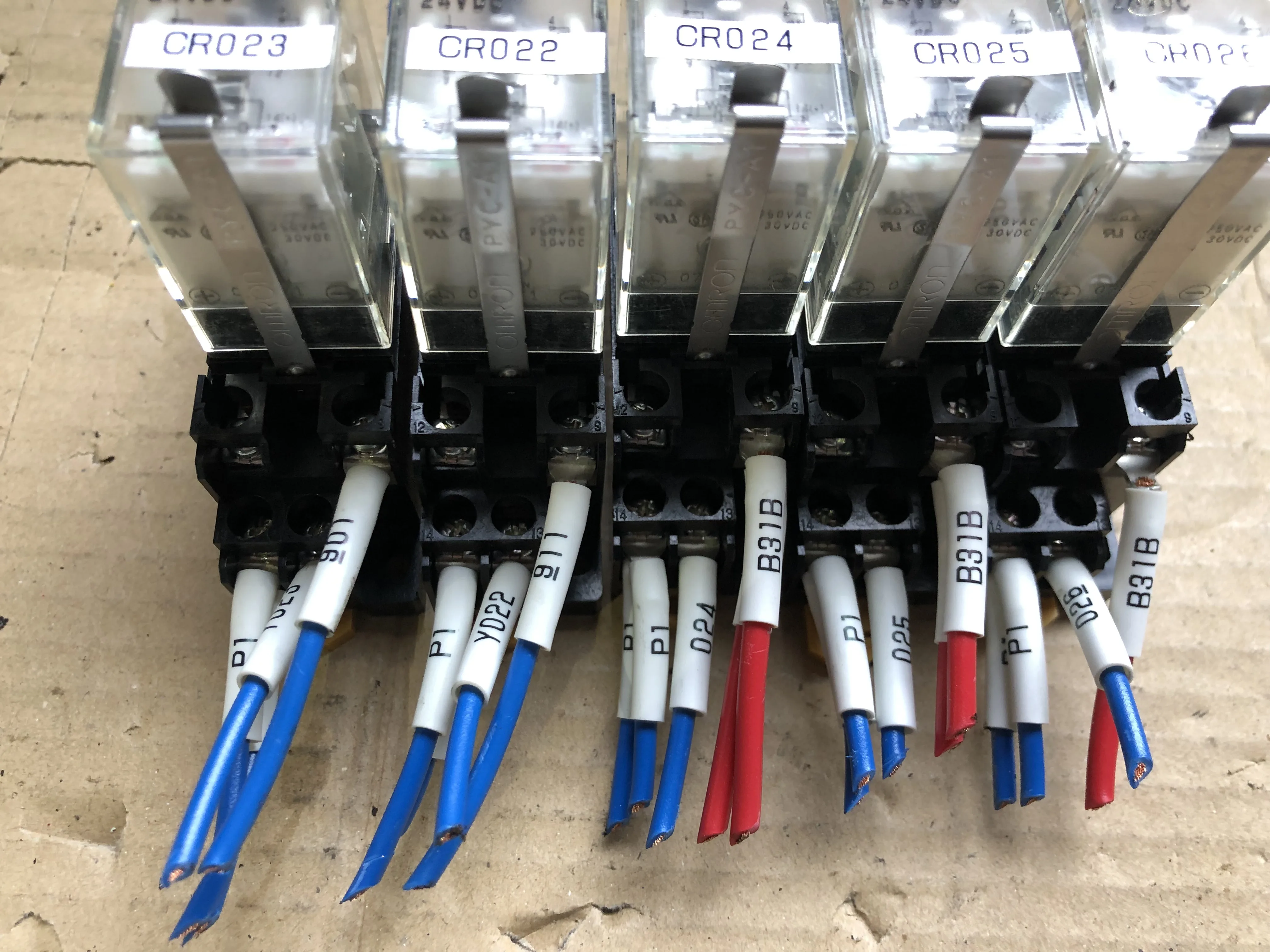 オムロン ミニパワーリレー MY2N-D2(24DVC) / OMRON Mini Power Relay MY2N-D2(24DVC) TJ230332