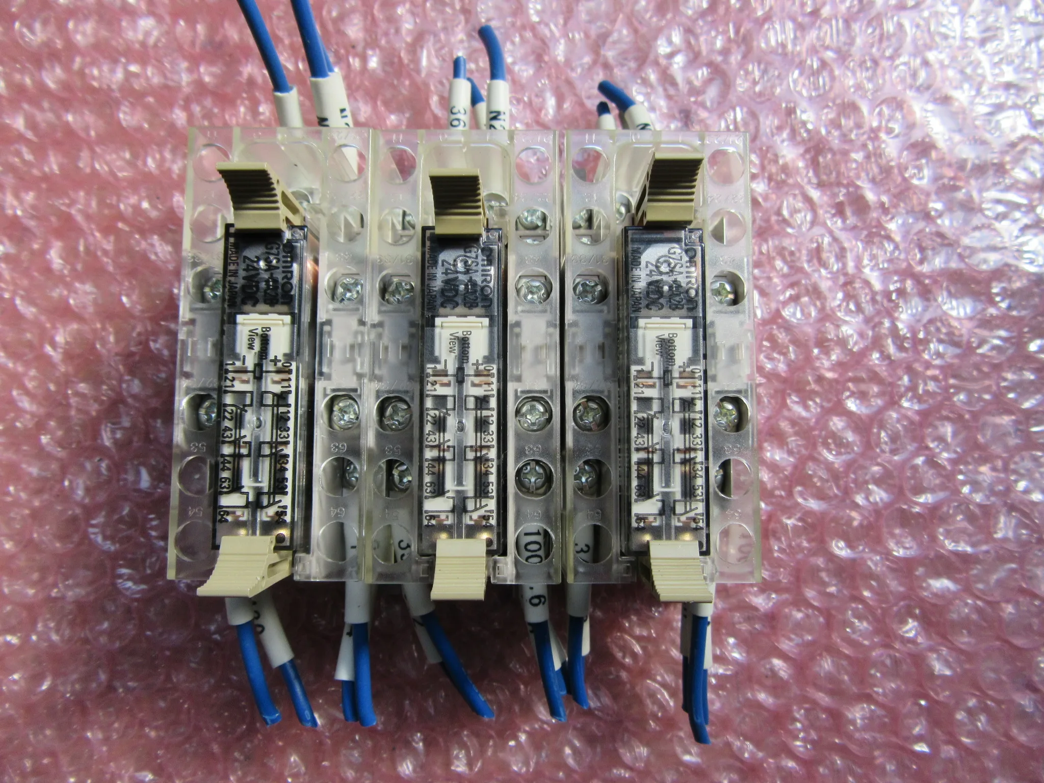 オムロン セーフティリレーソケット 3セット P7SA-14F-NDリレーシリース：G7SA-4A2B(24VDC) / OMRON Safety Relay Socket 3pcs P7SA-14F-NDリレーシリース：G7SA-4A2B(24VDC) TJ230396