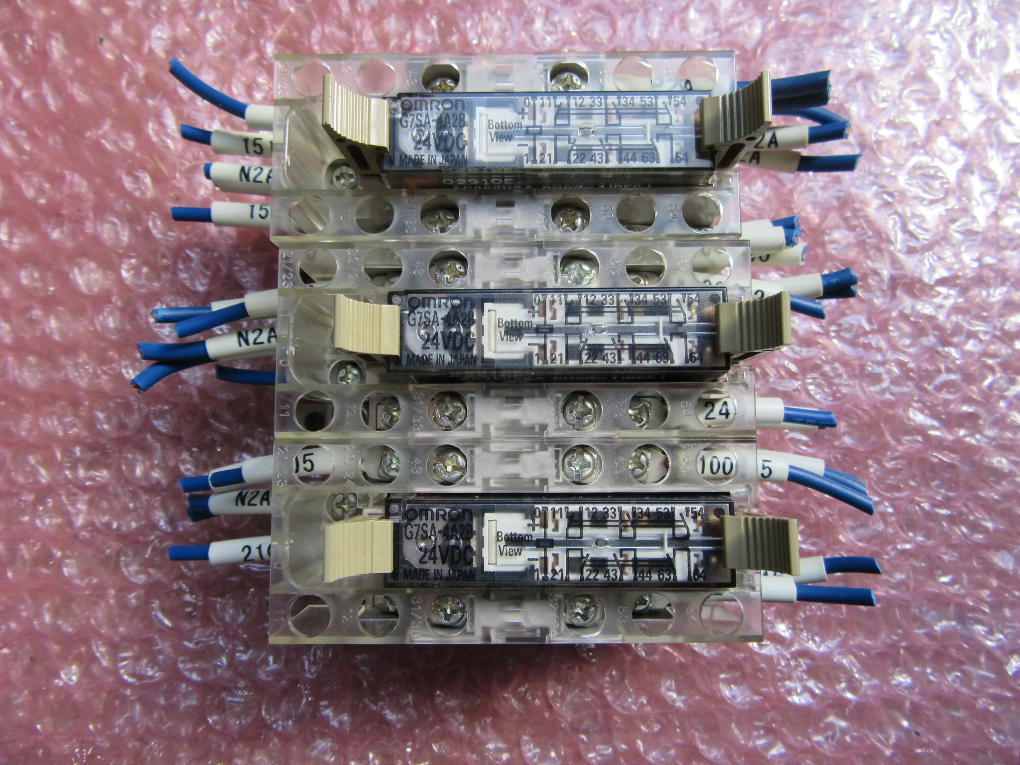 オムロン セーフティリレーソケット 3セット P7SA-14F-NDリレーシリース：G7SA-4A2B(24VDC) / OMRON Safety Relay Socket 3pcs P7SA-14F-NDリレーシリース：G7SA-4A2B(24VDC) TJ230406