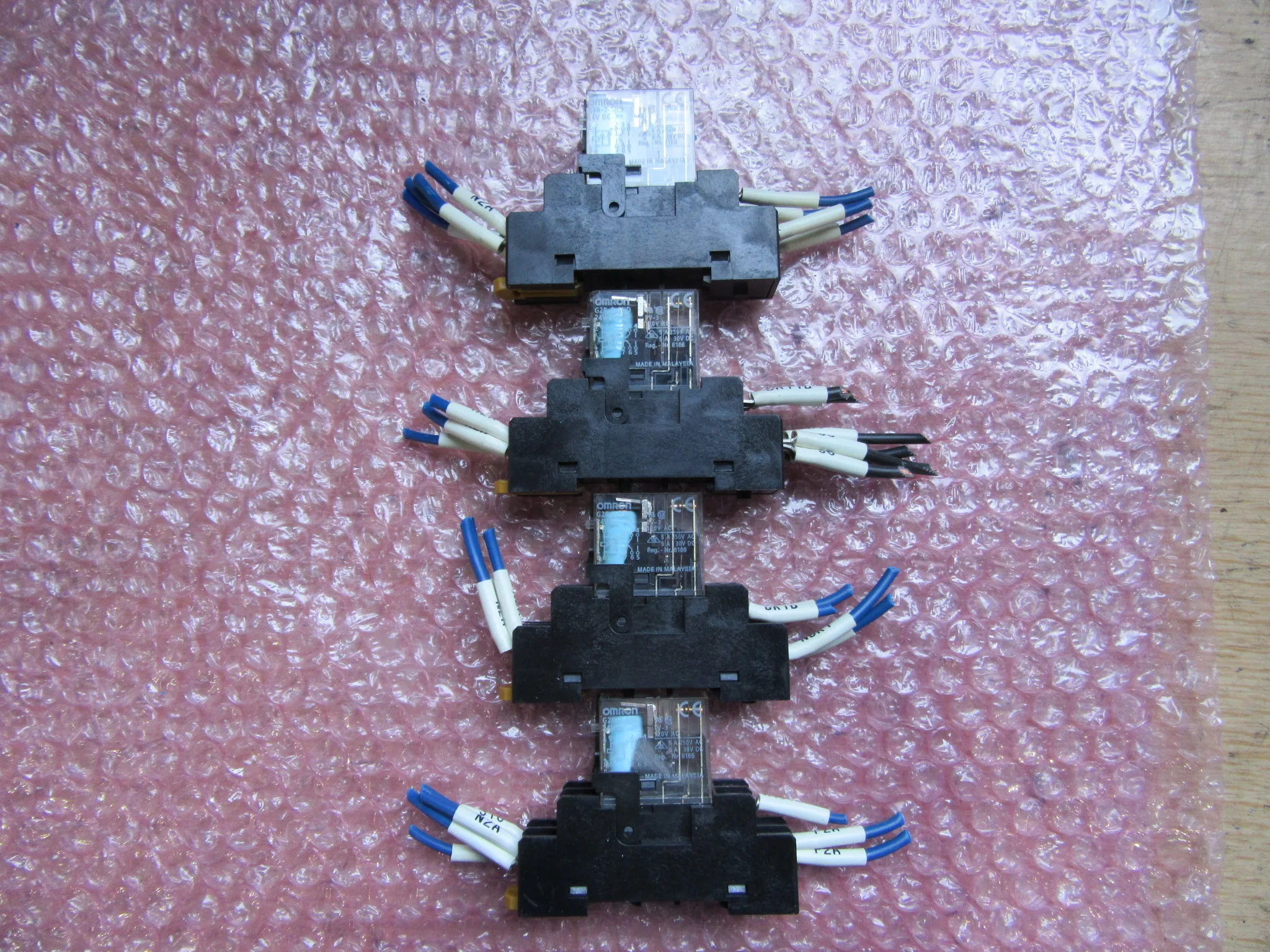 オムロン ミニパワーリレー4個 G2R-2-SND(24V DC) / OMRON Mini Power Relay4pcs G2R-2-SND(24V DC) TJ230425