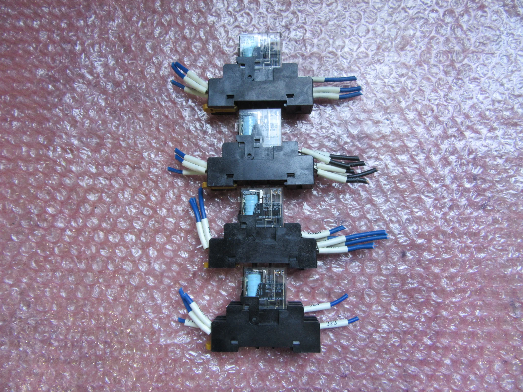 オムロン ミニパワーリレー4個 G2R-2-SND(24V DC) / OMRON Mini Power Relay4pcs G2R-2-SND(24V DC) TJ230429