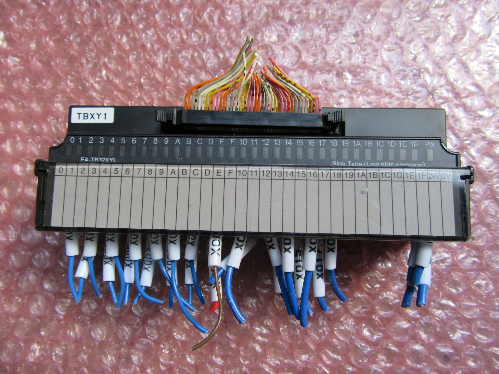 三菱マテリアル 端子台変換ユニット FA-TB32XYL / MITSUBISHI MATERIALS Terminal Block Unit FA-TB32XYL TJ230511