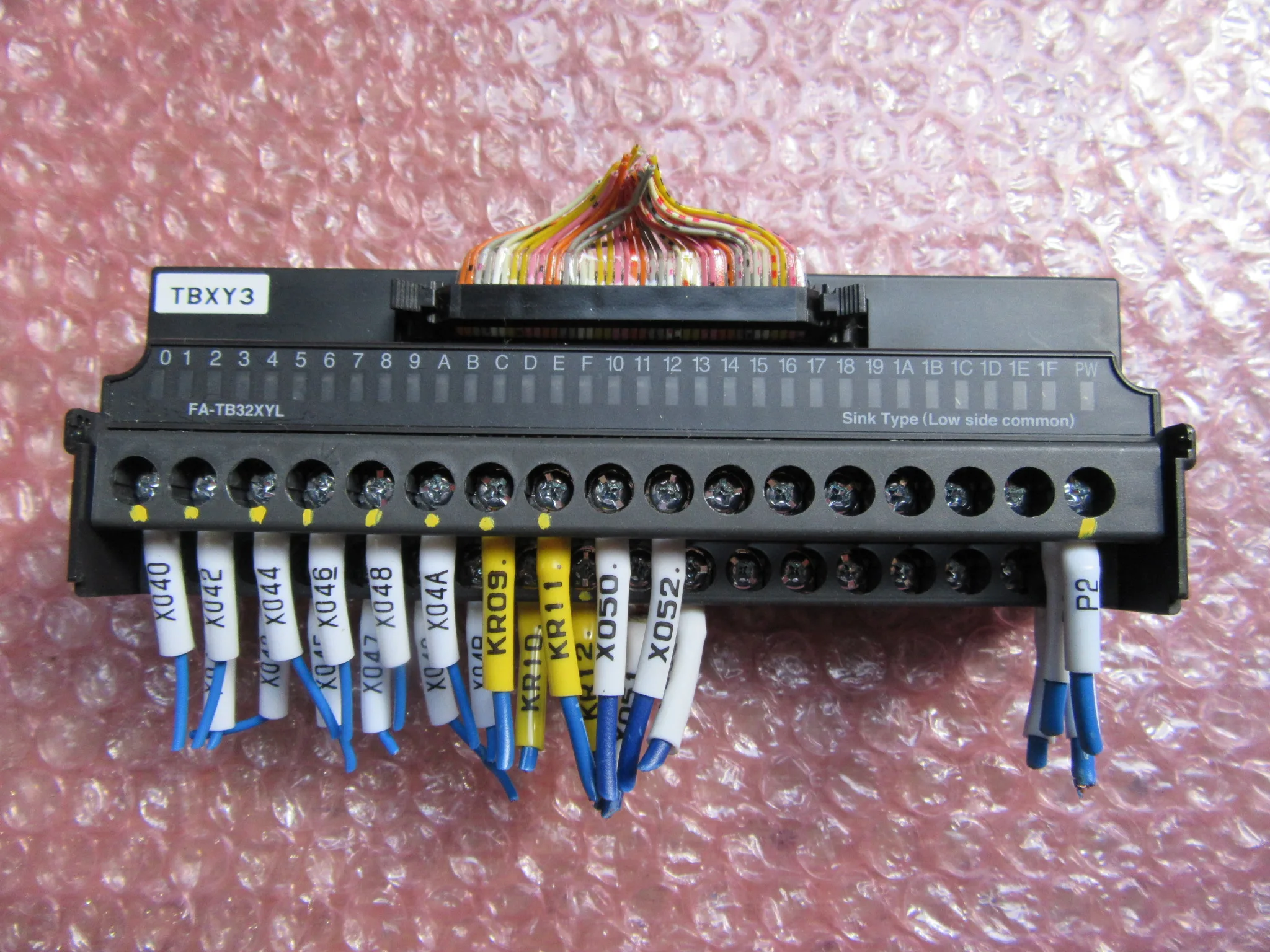 三菱マテリアル 端子台変換ユニット FA-TB32XYL / MITSUBISHI MATERIALS Terminal Block Unit FA-TB32XYL TJ230512