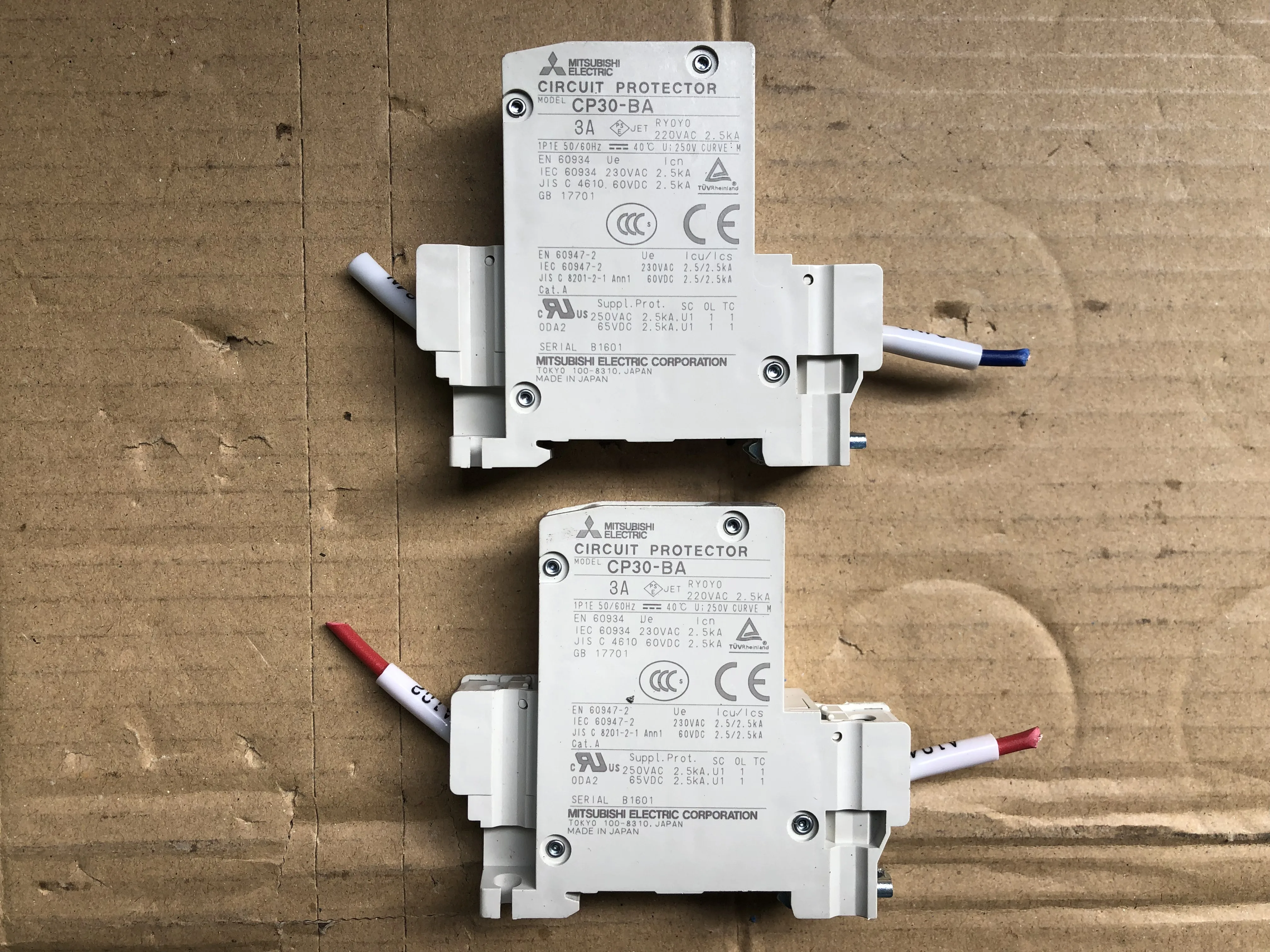 三菱マテリアル サーキットプロテクタ CP30-BA（1セット3個） / MITSUBISHI MATERIALS Circuit Protector CP30-BA（1セット3個） TJ230526