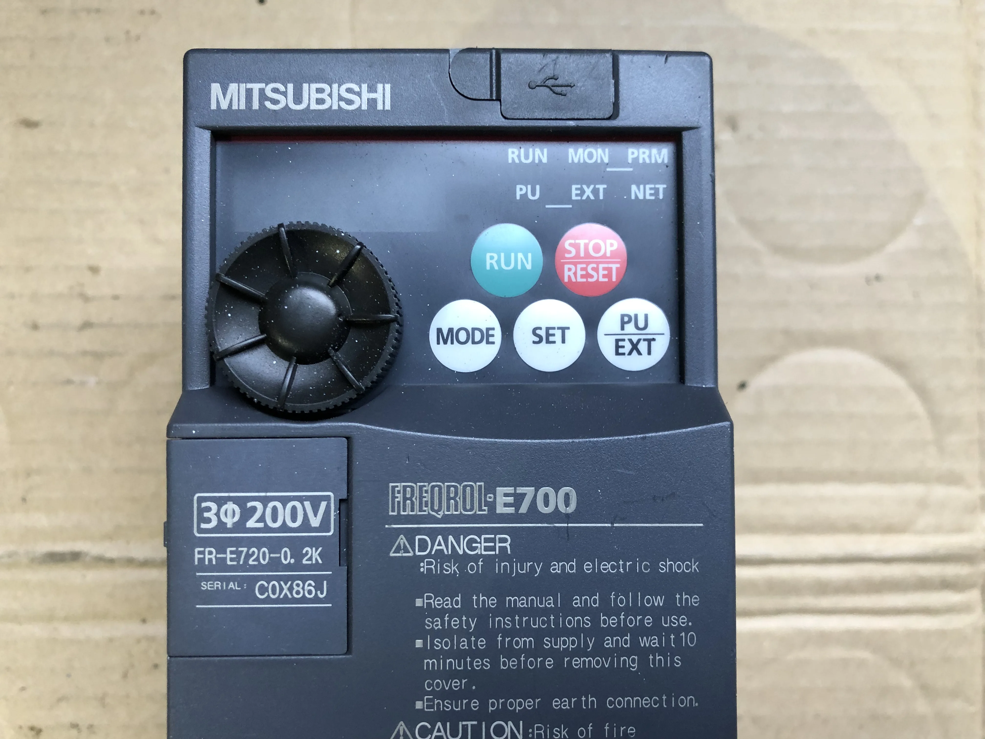 三菱マテリアル インバーター FR-E720-0.2K / MITSUBISHI MATERIALS Inverter FR-E720-0.2K TJ230532