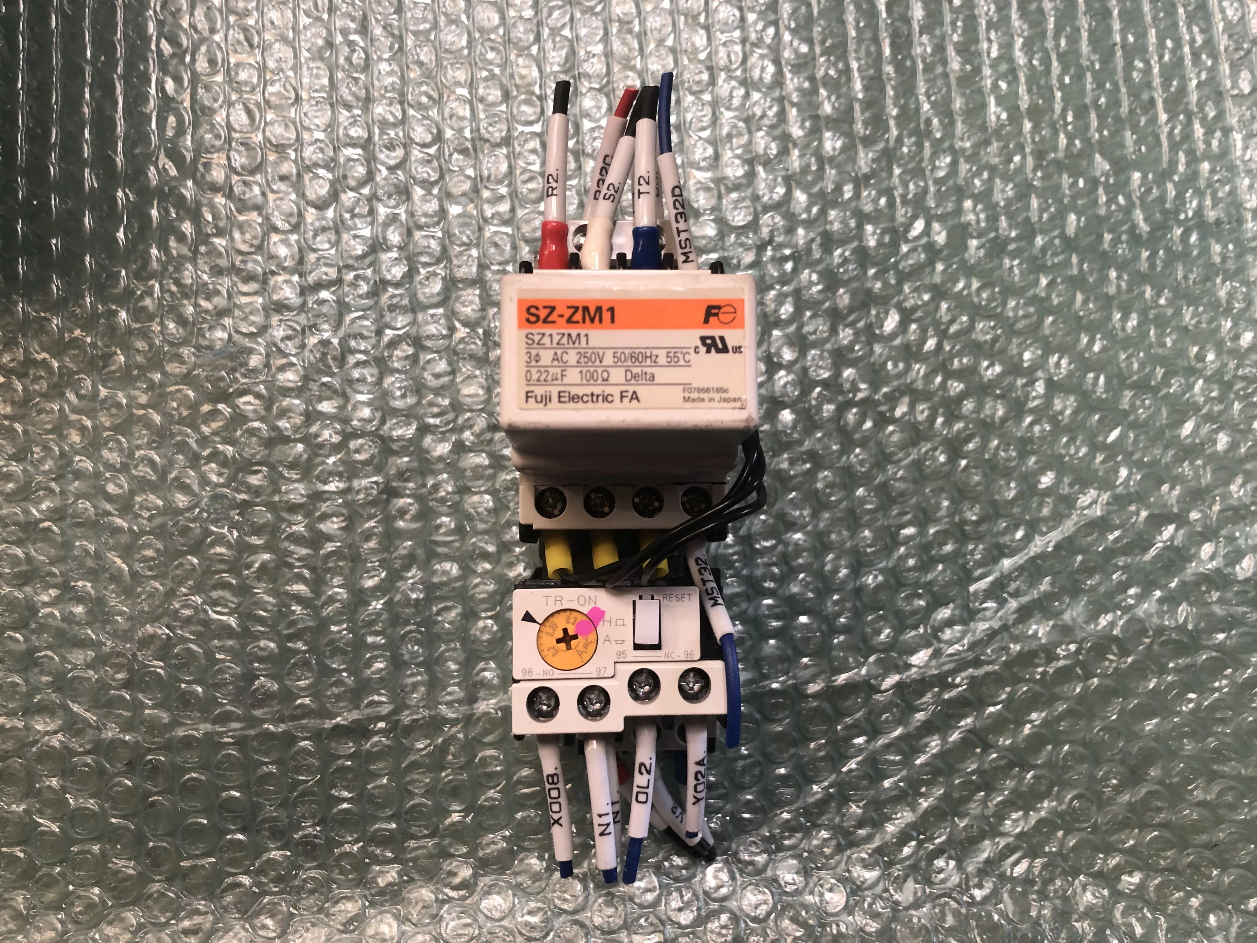富士電機/富士電機製造 補助継電器/電磁開閉器/標準形サーマルリレー 補助継電器SZ-ZM1/電磁開閉器SC-03/標準形サーマルリレーTR-0N / FUJI ELECTRIC (FE) Magnetic Contactor/Thermal Overload Relay 補助継電器SZ-ZM1/電磁開閉器SC-03/標準形サーマルリレーTR-0N TJ230550